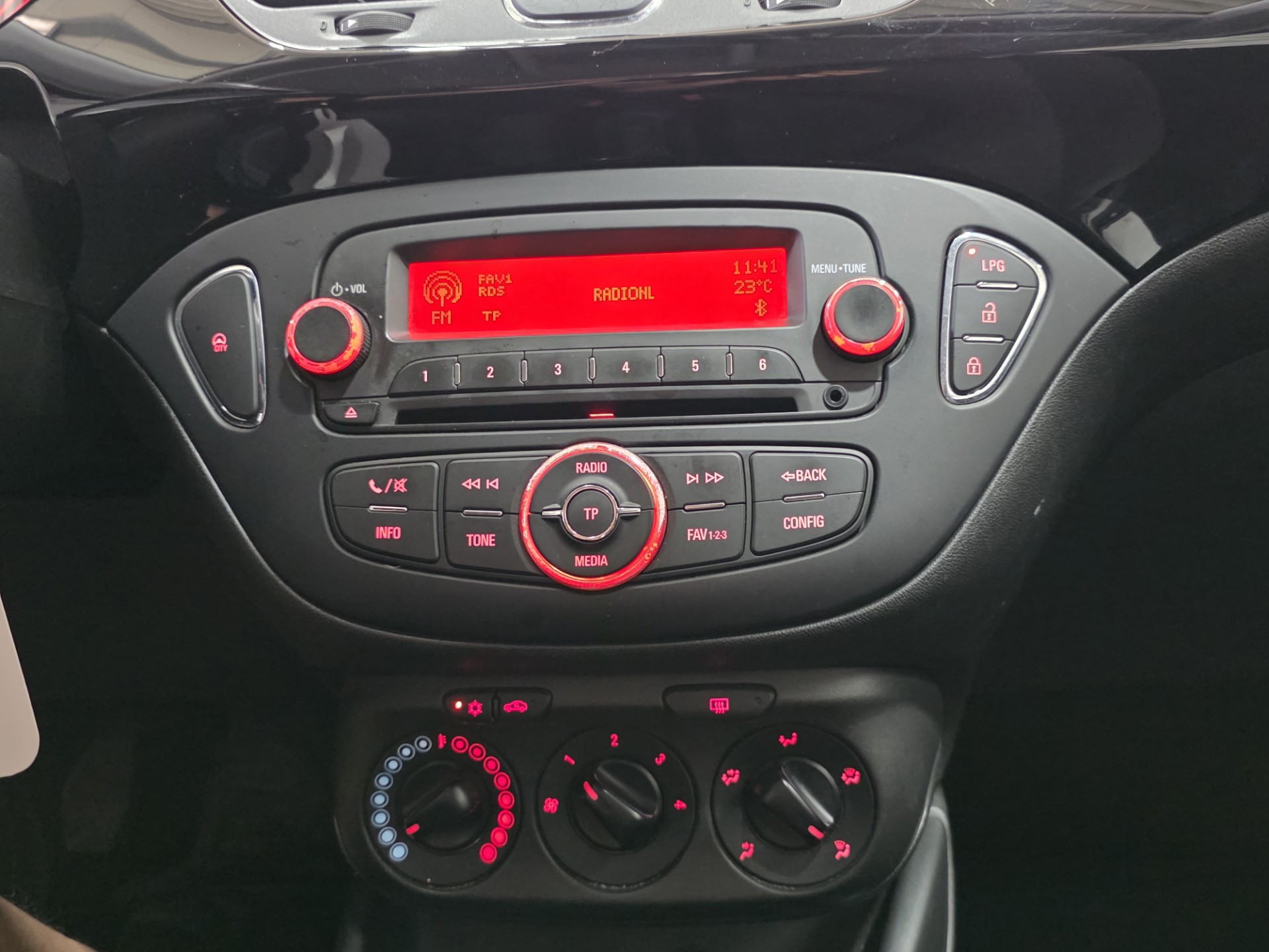 Foto van Opel Corsa-e