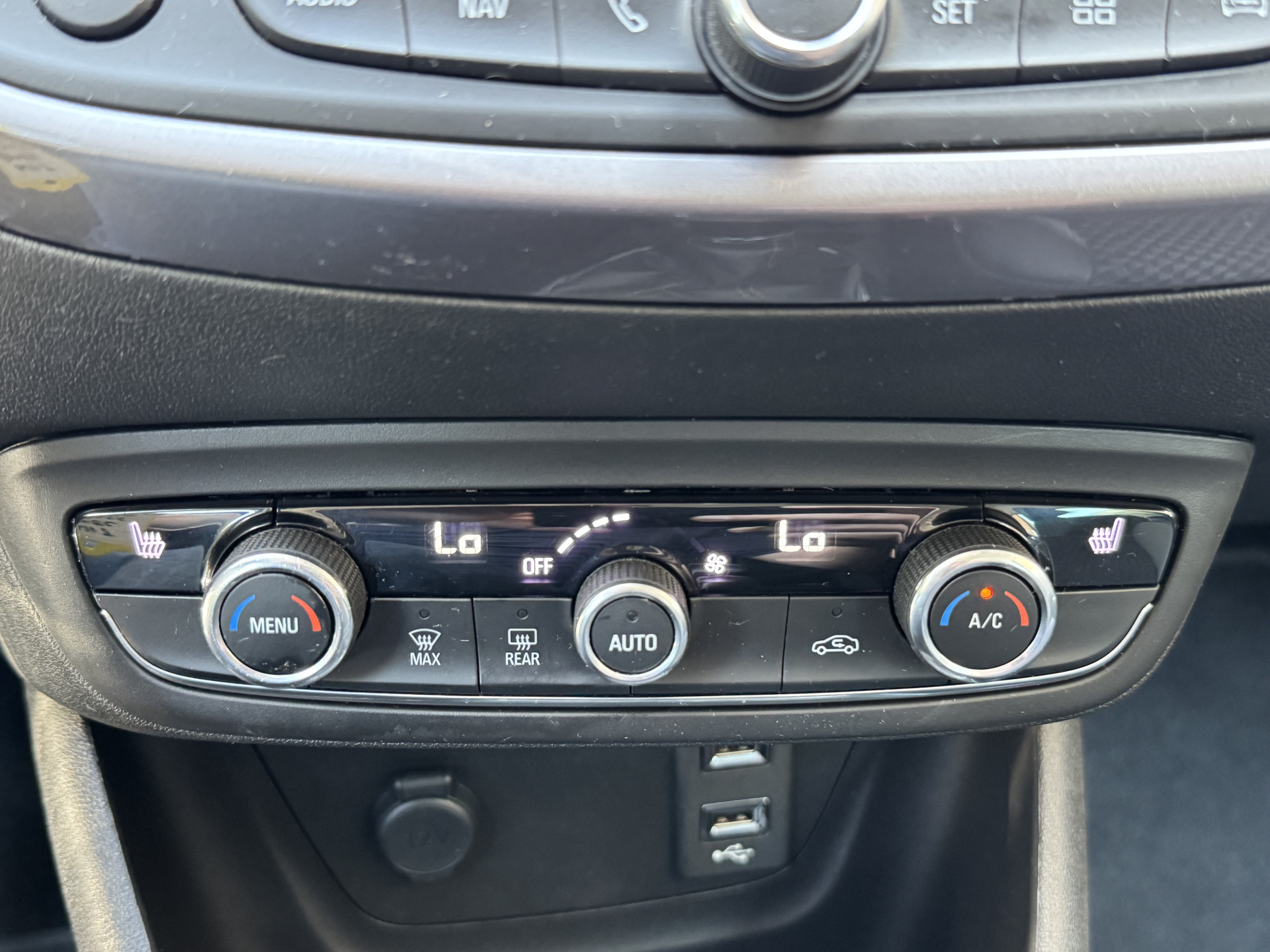Foto van Opel Crossland X