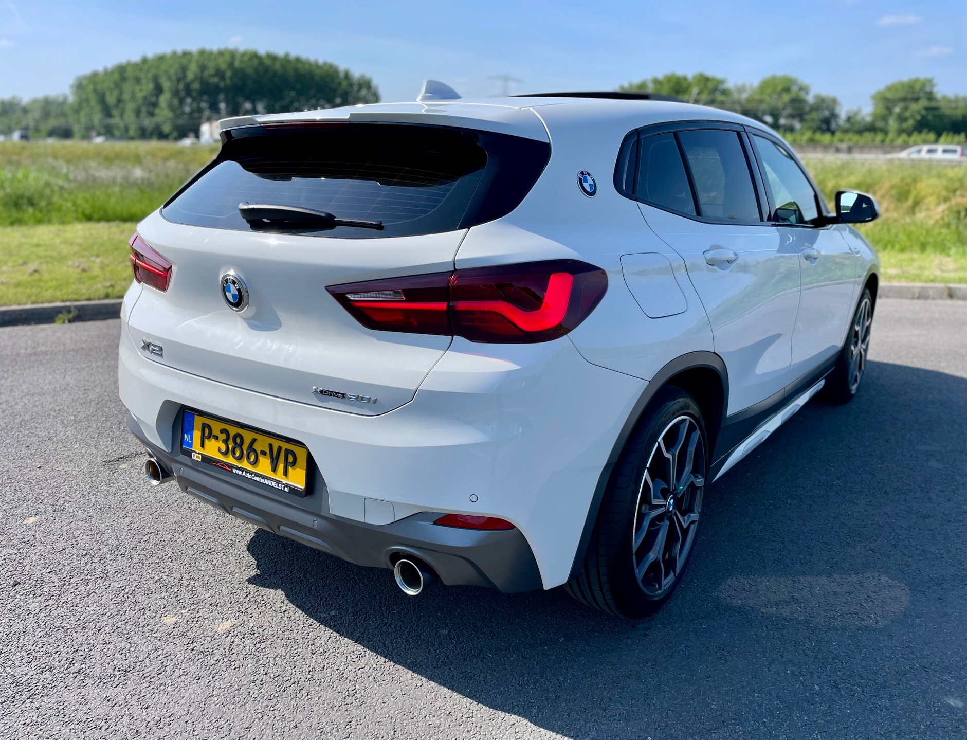 Foto van BMW X2 Xdrive20i