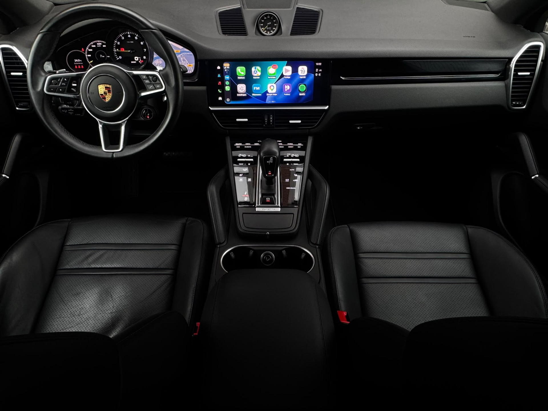 Foto van Porsche Cayenne E-hybrid