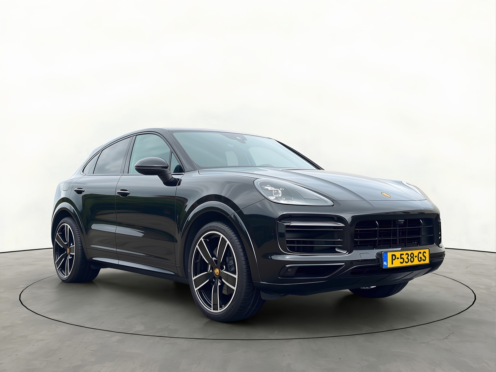 Foto van Porsche Cayenne E-hybrid