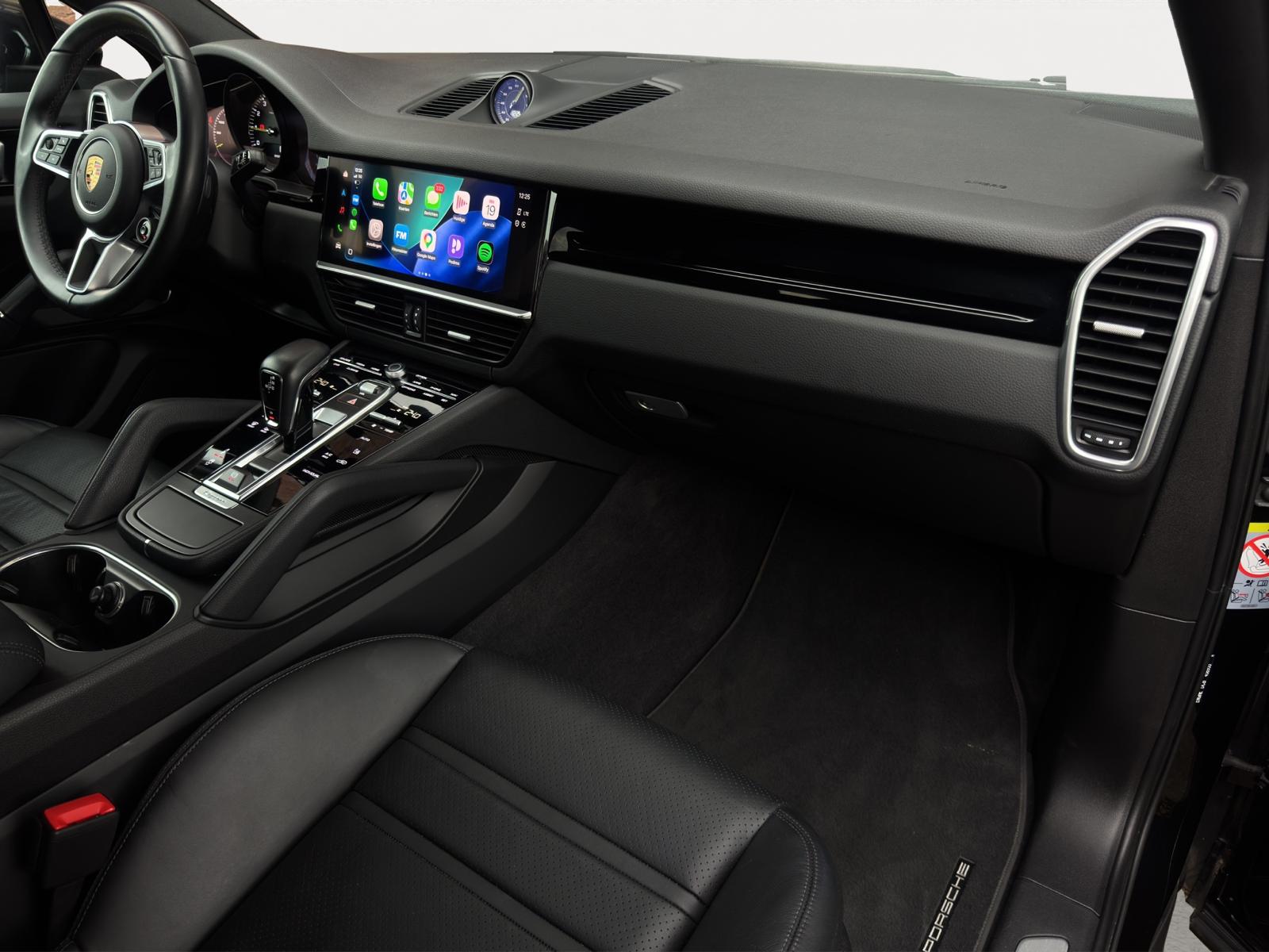 Foto van Porsche Cayenne E-hybrid