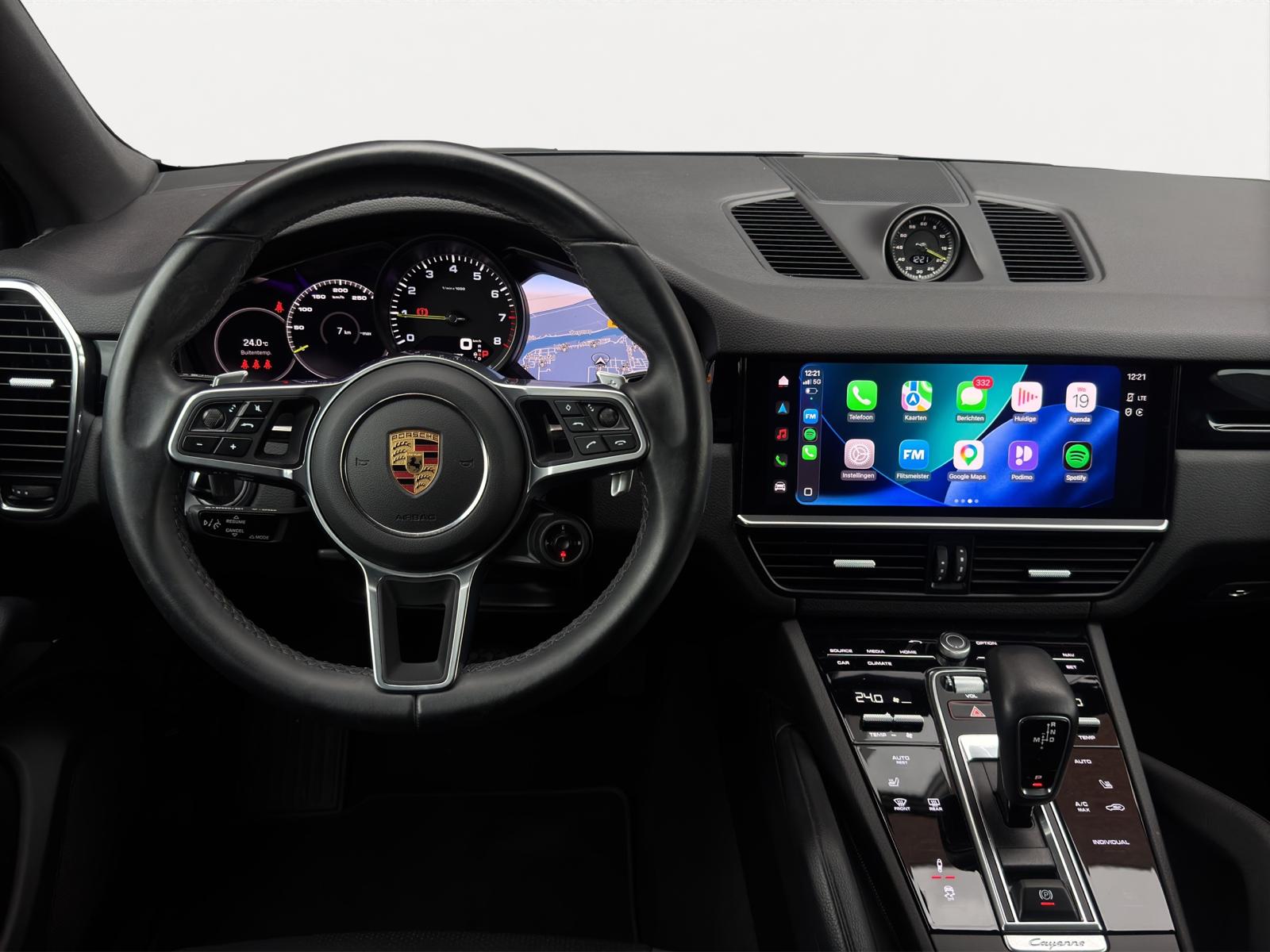 Foto van Porsche Cayenne E-hybrid