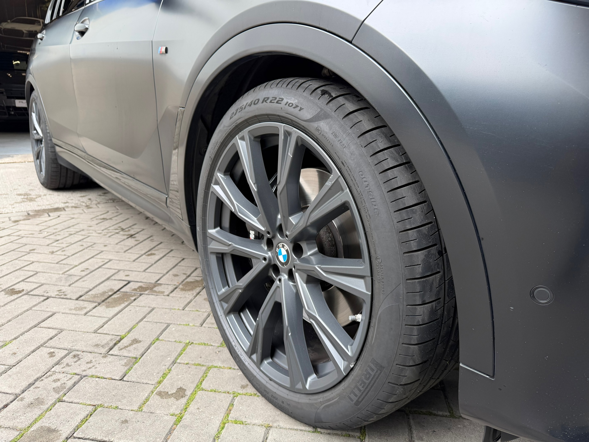 Foto van BMW X7 M50i