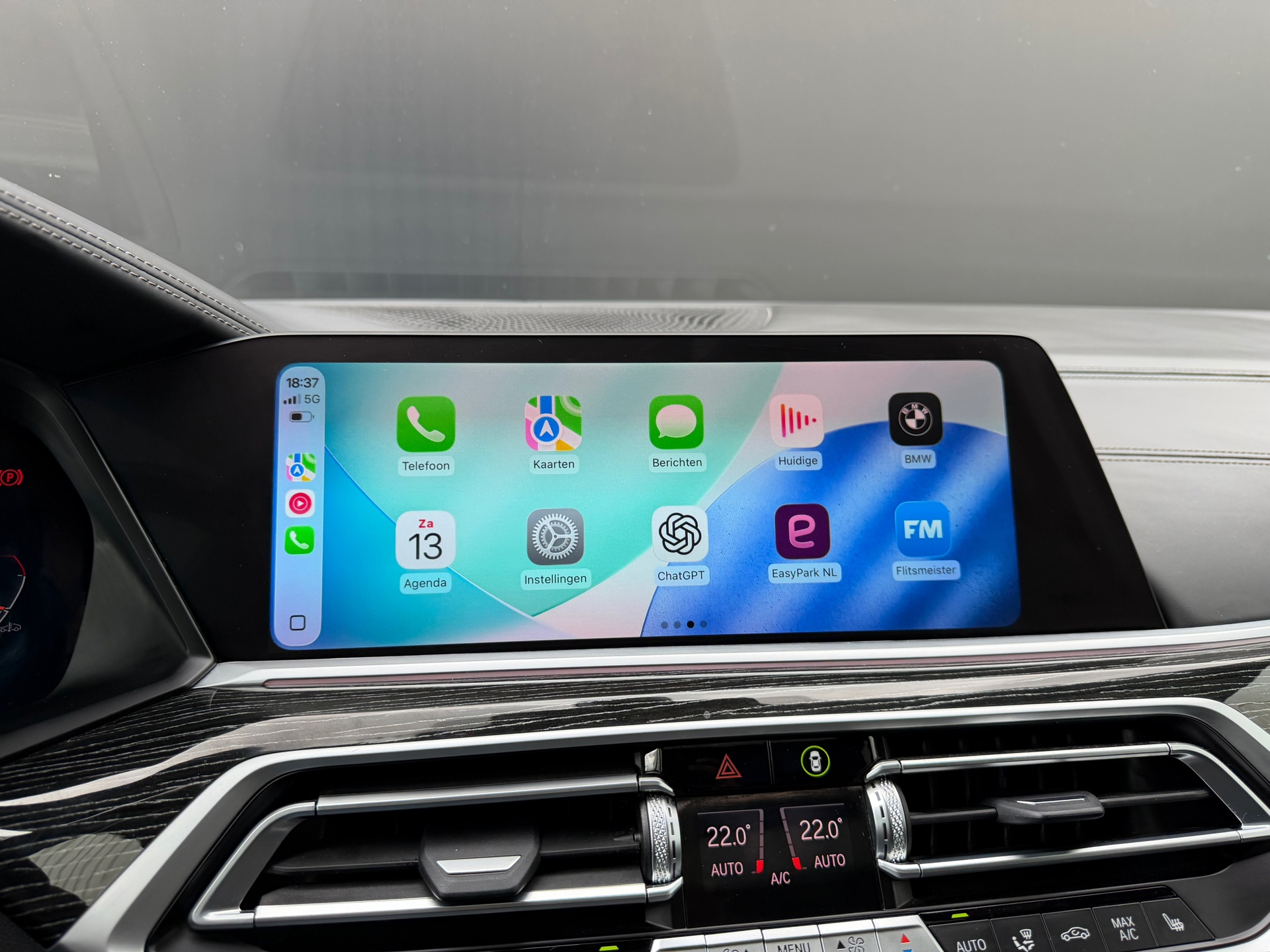 Foto van BMW X7 M50i