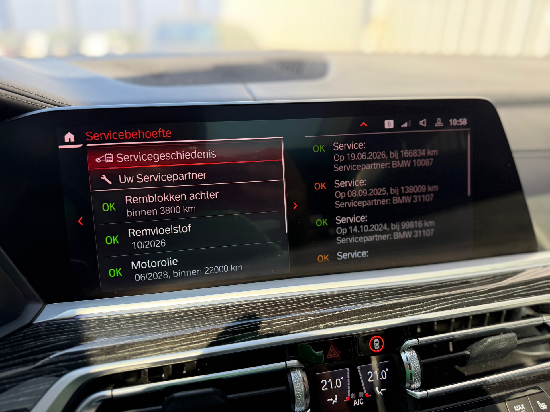 Foto van BMW X7 M50i