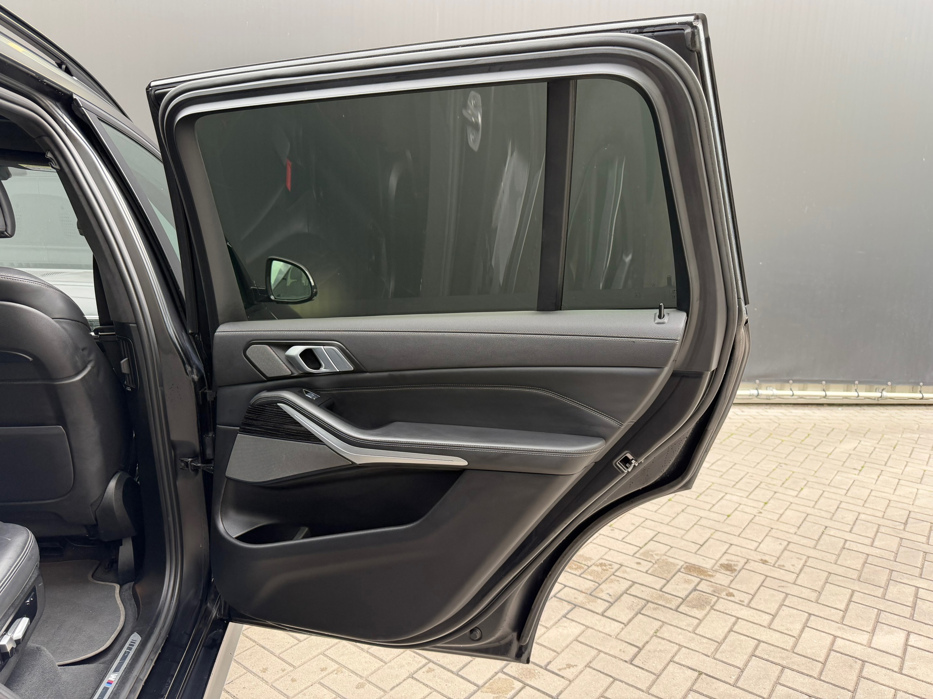 Foto van BMW X7 M50i
