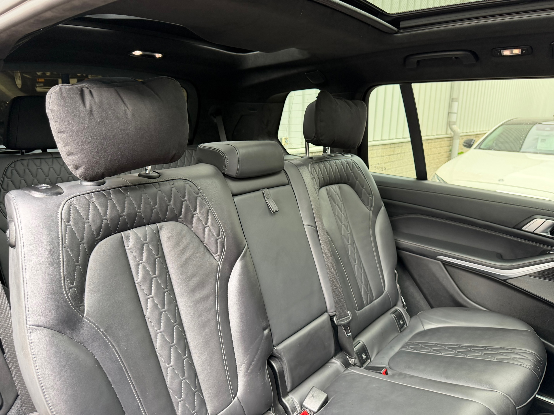 Foto van BMW X7 M50i