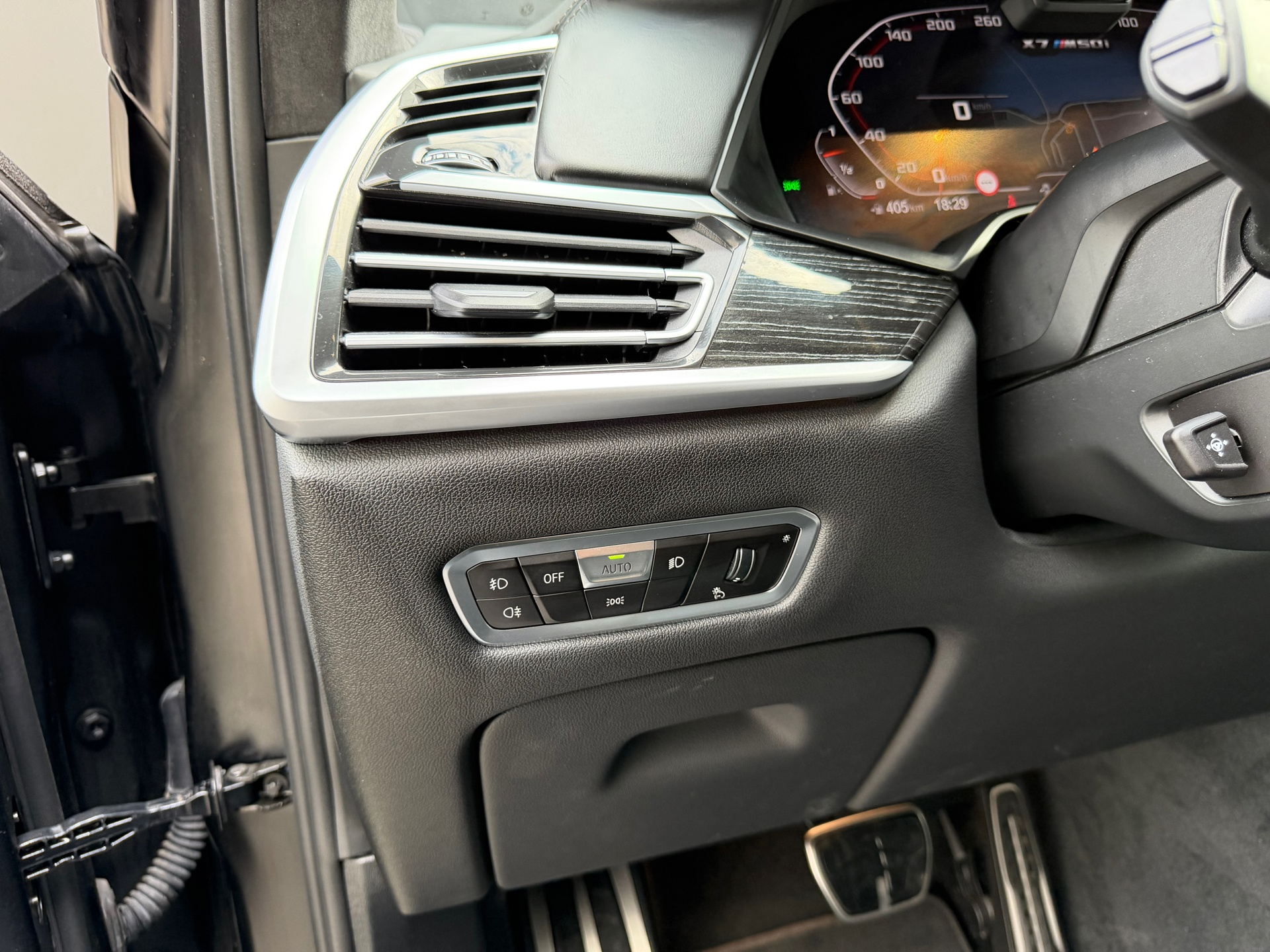 Foto van BMW X7 M50i