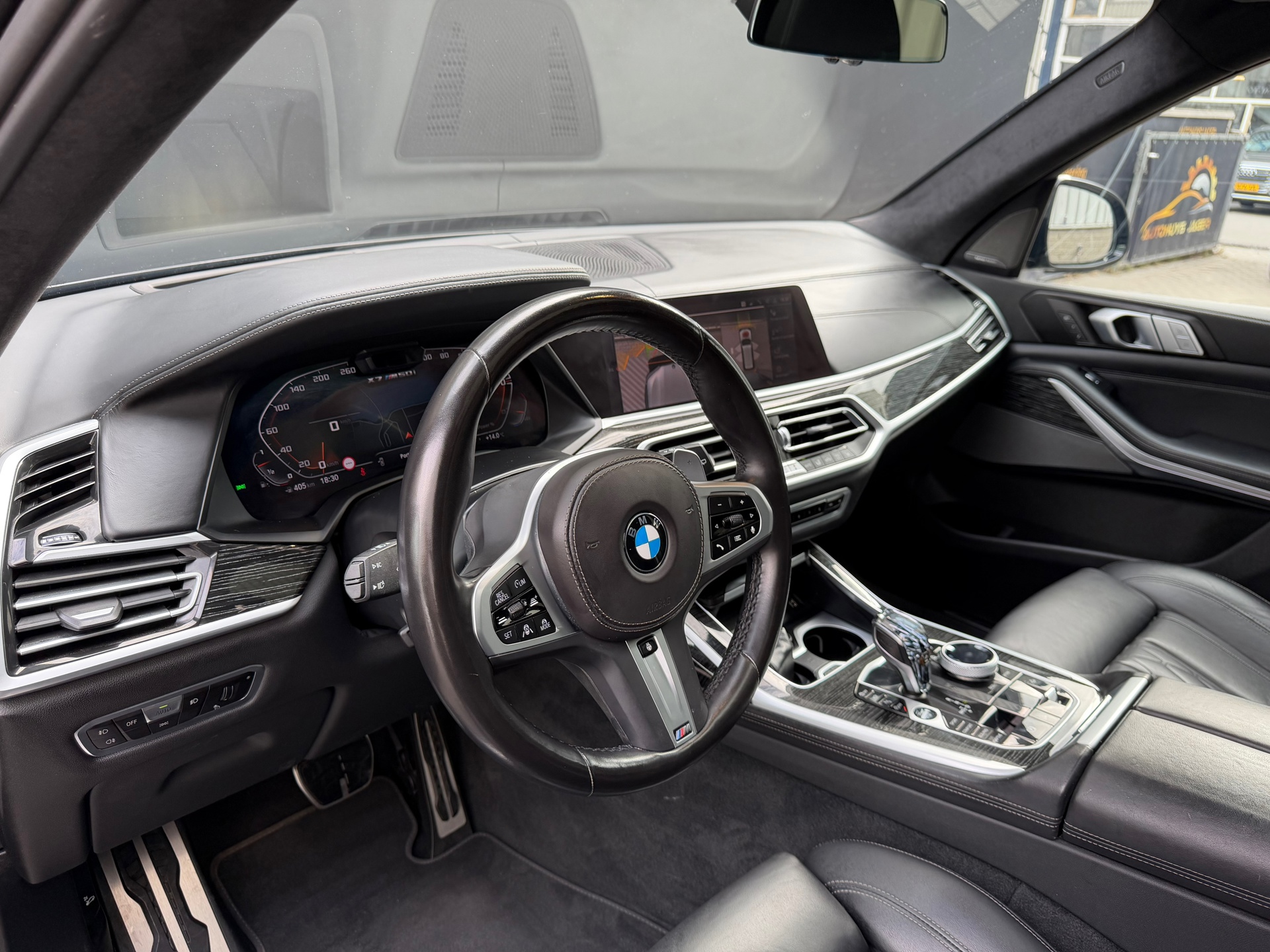 Foto van BMW X7 M50i