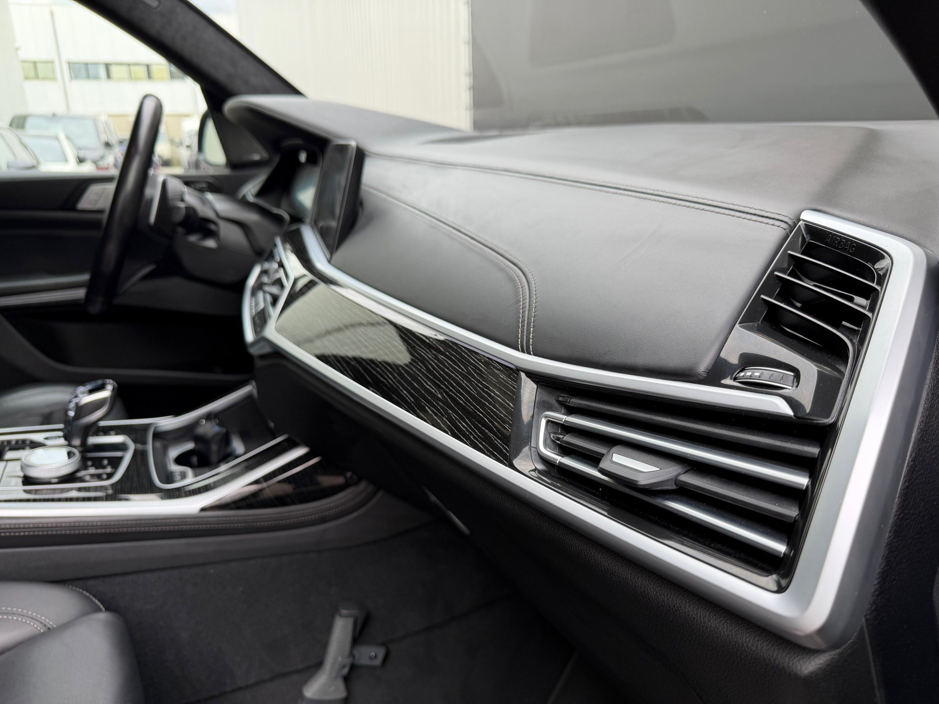 Foto van BMW X7 M50i