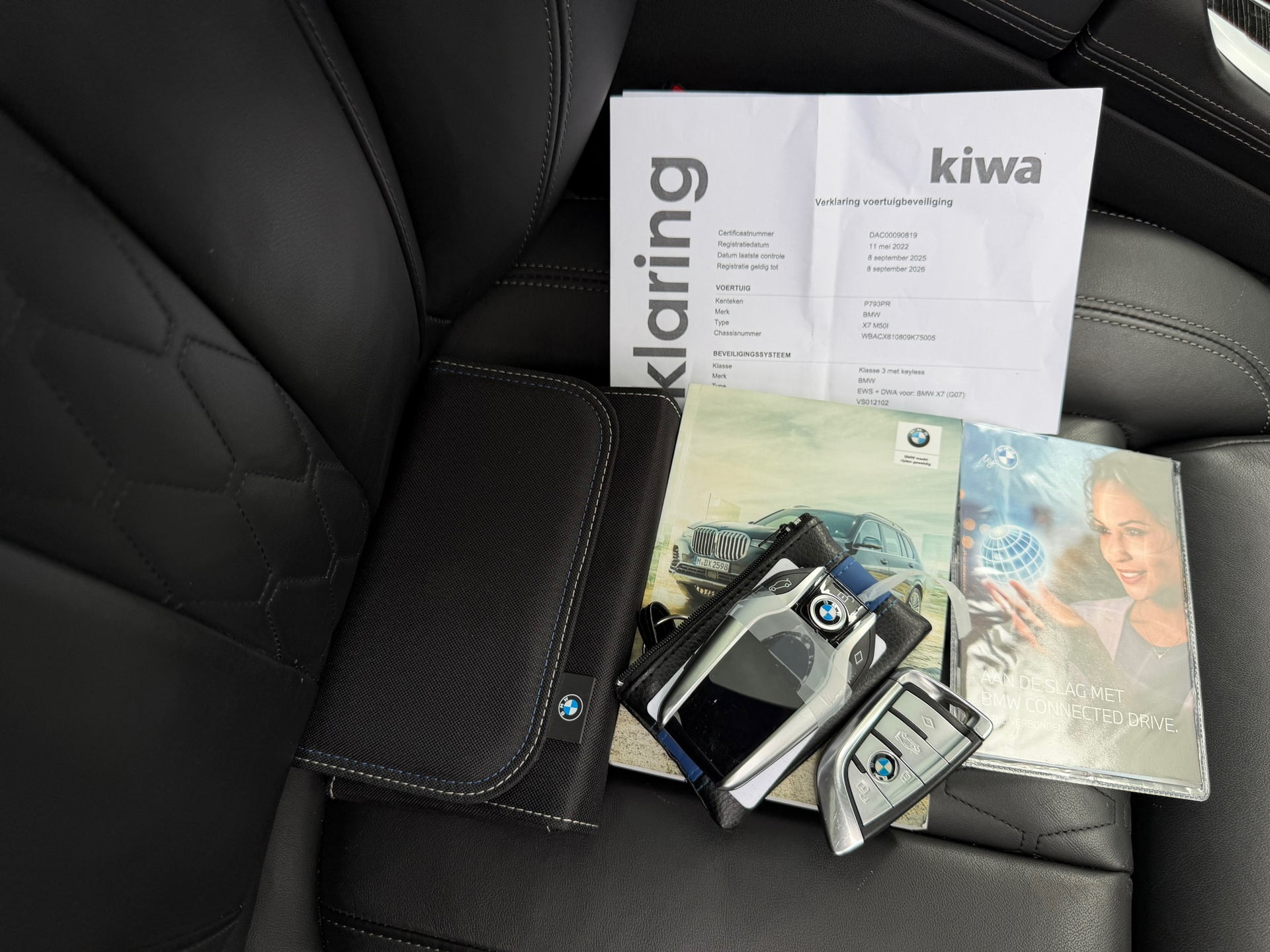 Foto van BMW X7 M50i