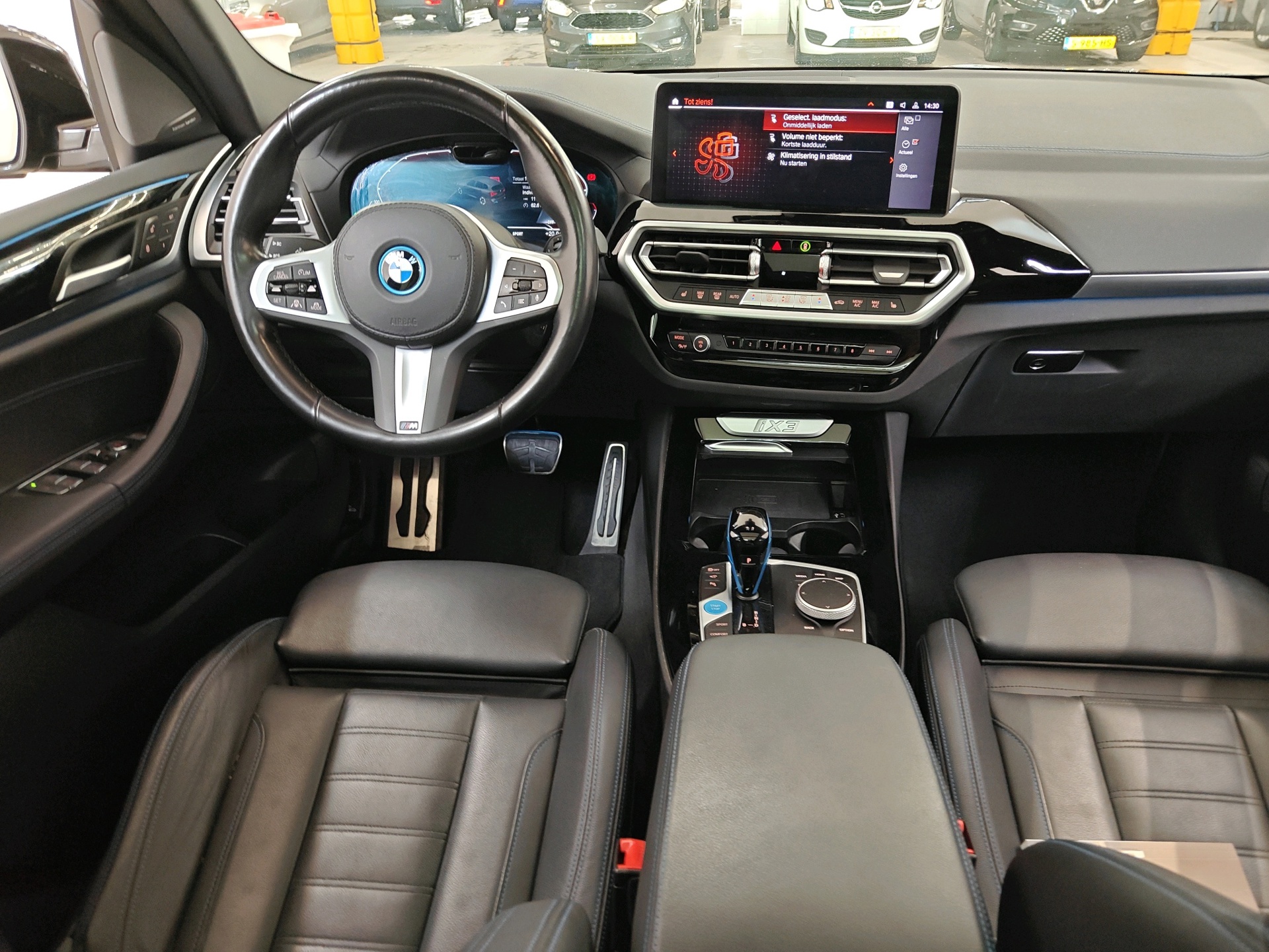 Foto van BMW Ix3