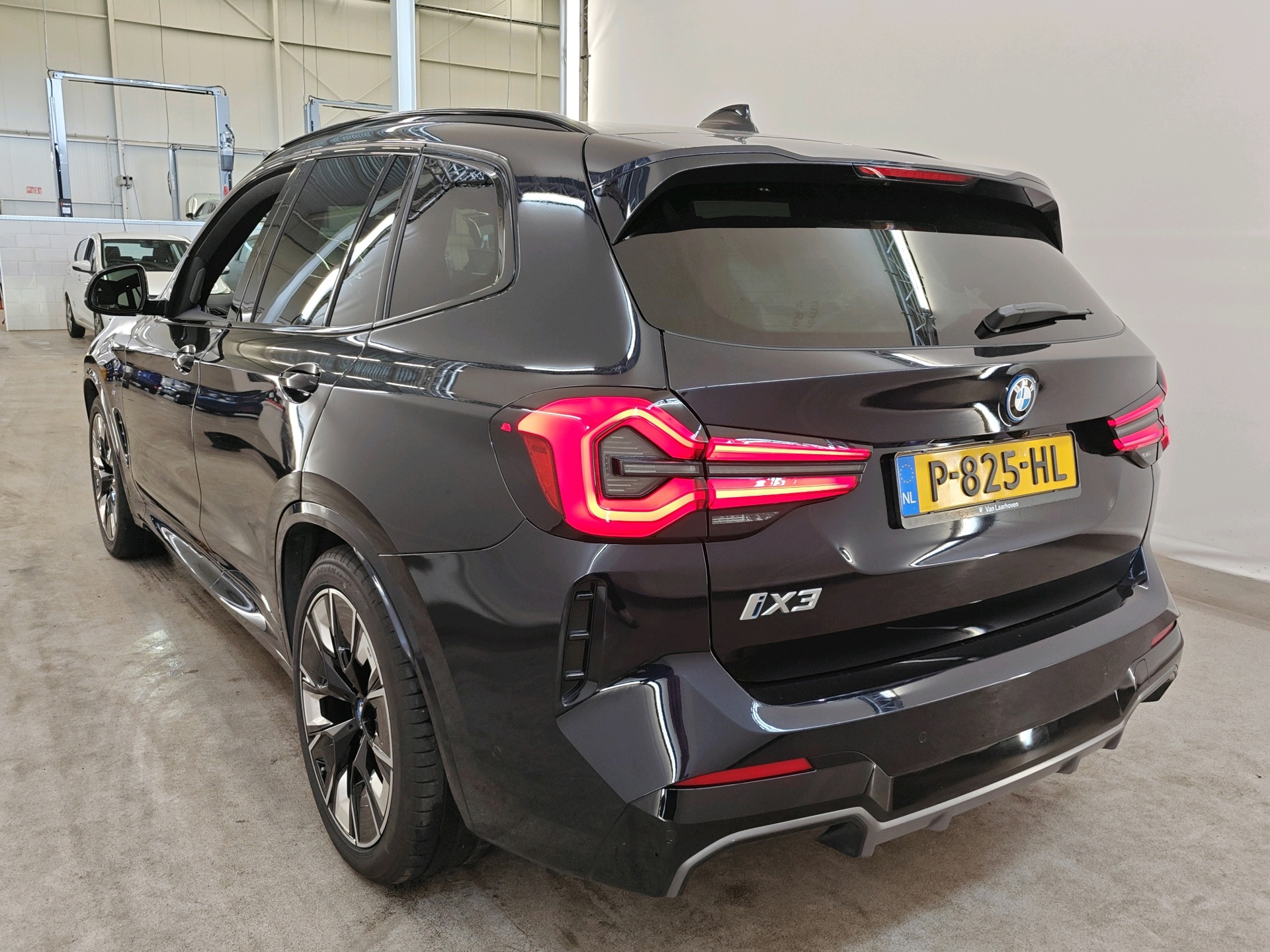 Foto van BMW Ix3