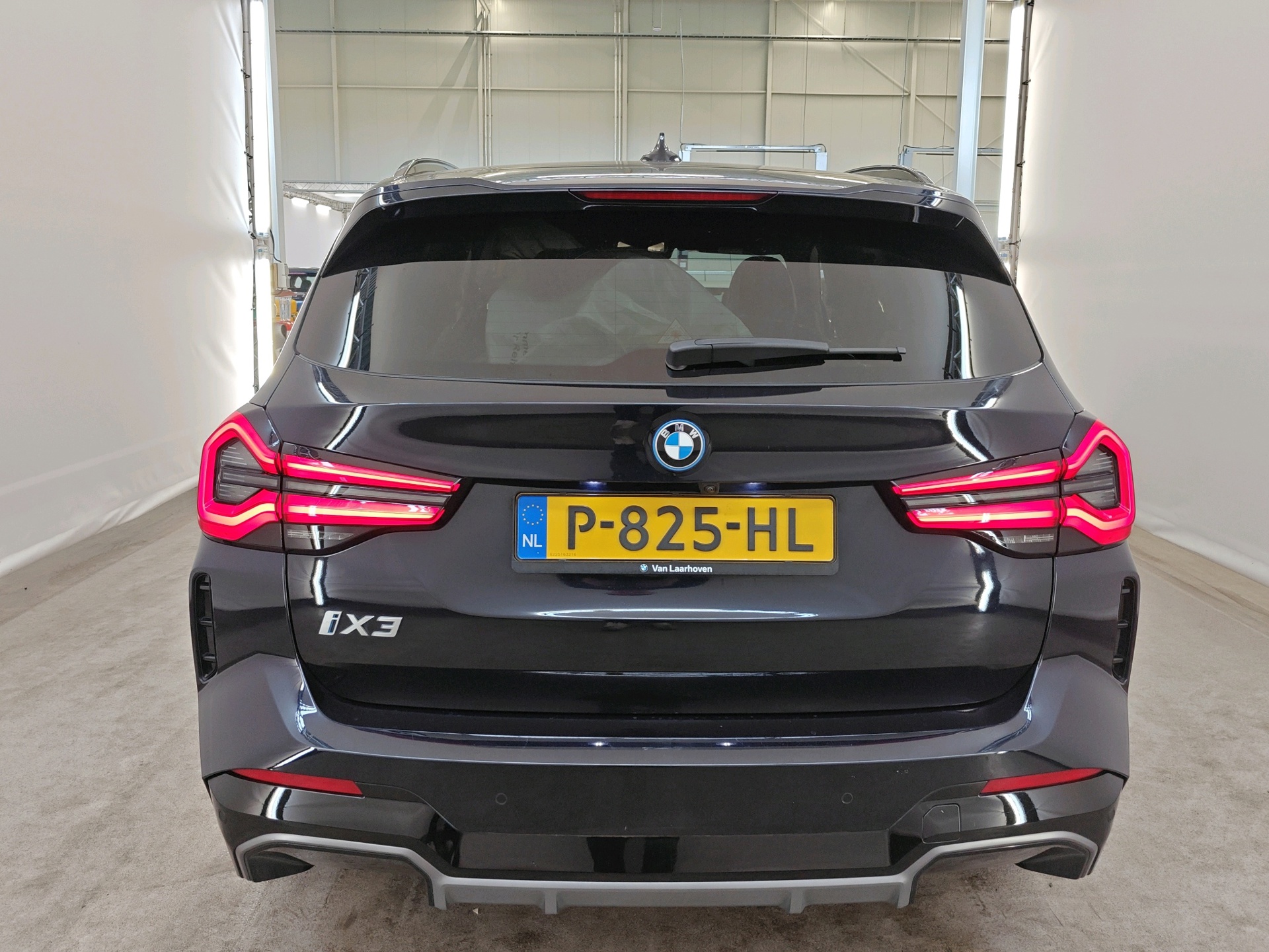 Foto van BMW Ix3