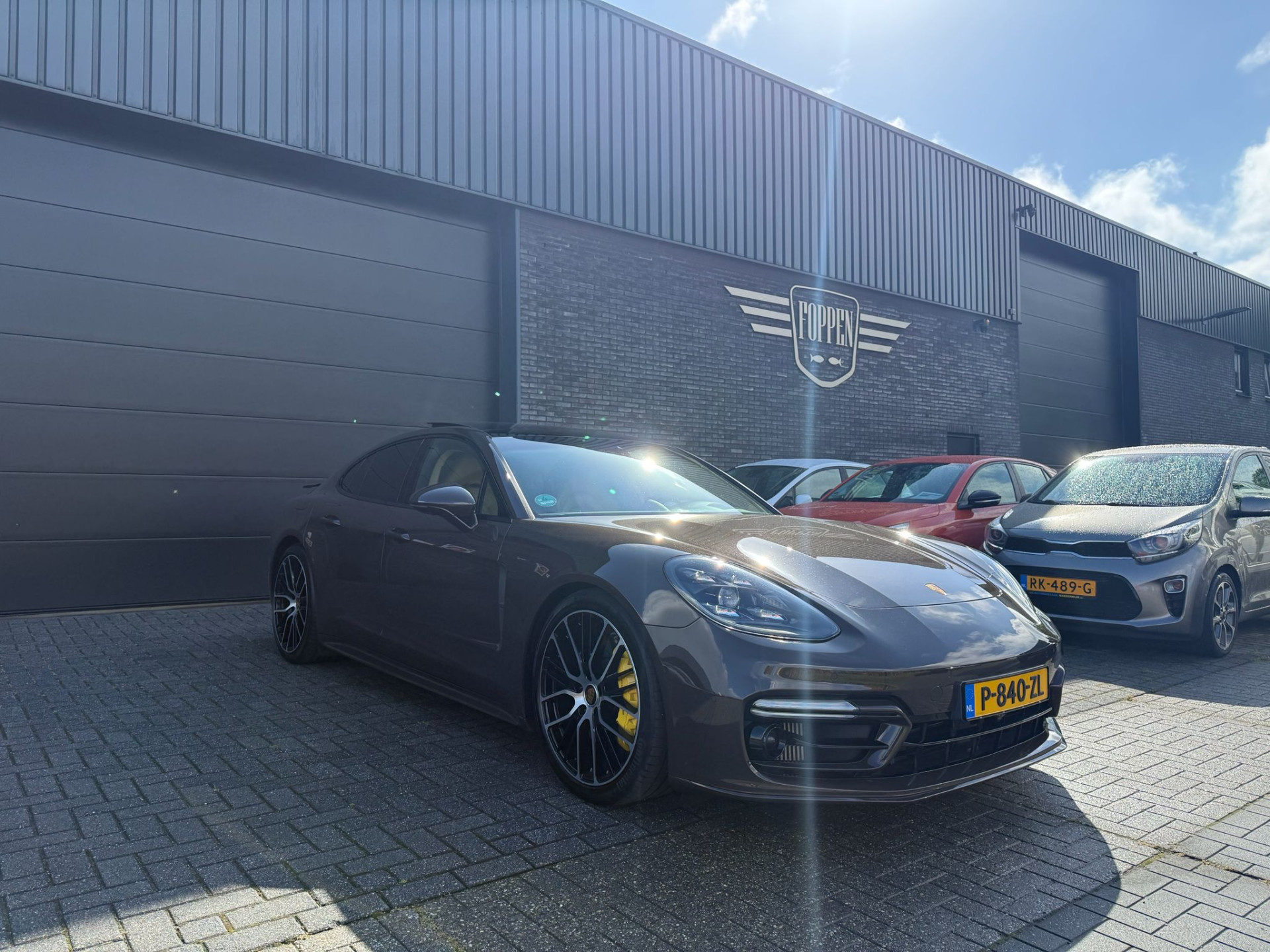Foto van Porsche Panamera 4 E-hybrid