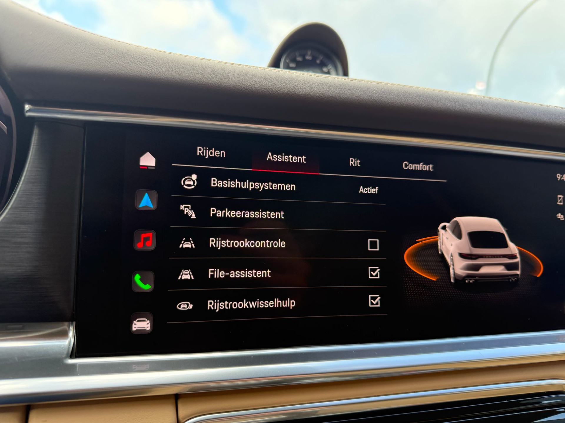 Foto van Porsche Panamera 4 E-hybrid