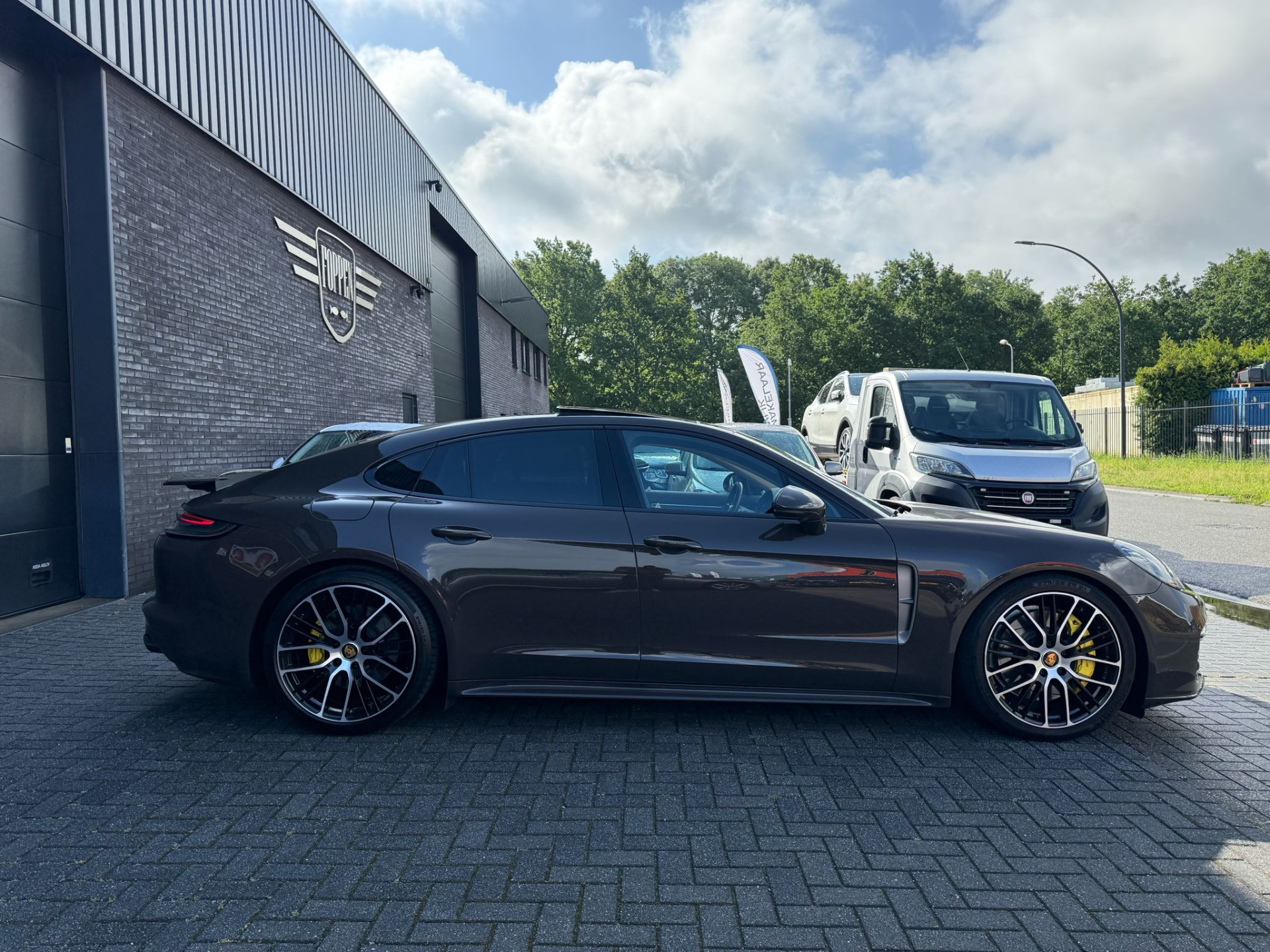 Foto van Porsche Panamera 4 E-hybrid