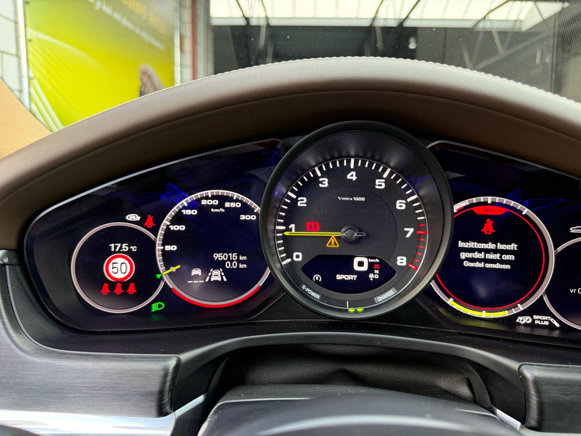 Foto van Porsche Panamera 4 E-hybrid