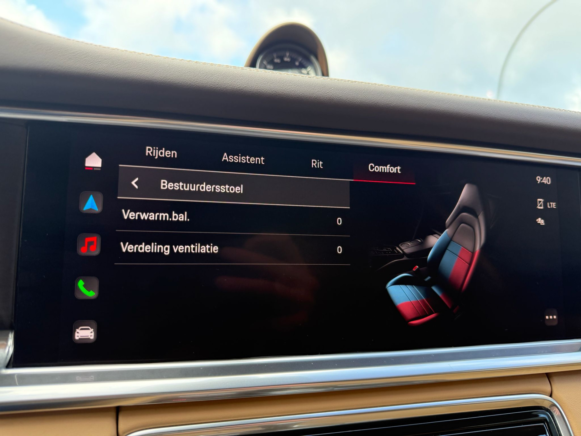 Foto van Porsche Panamera 4 E-hybrid