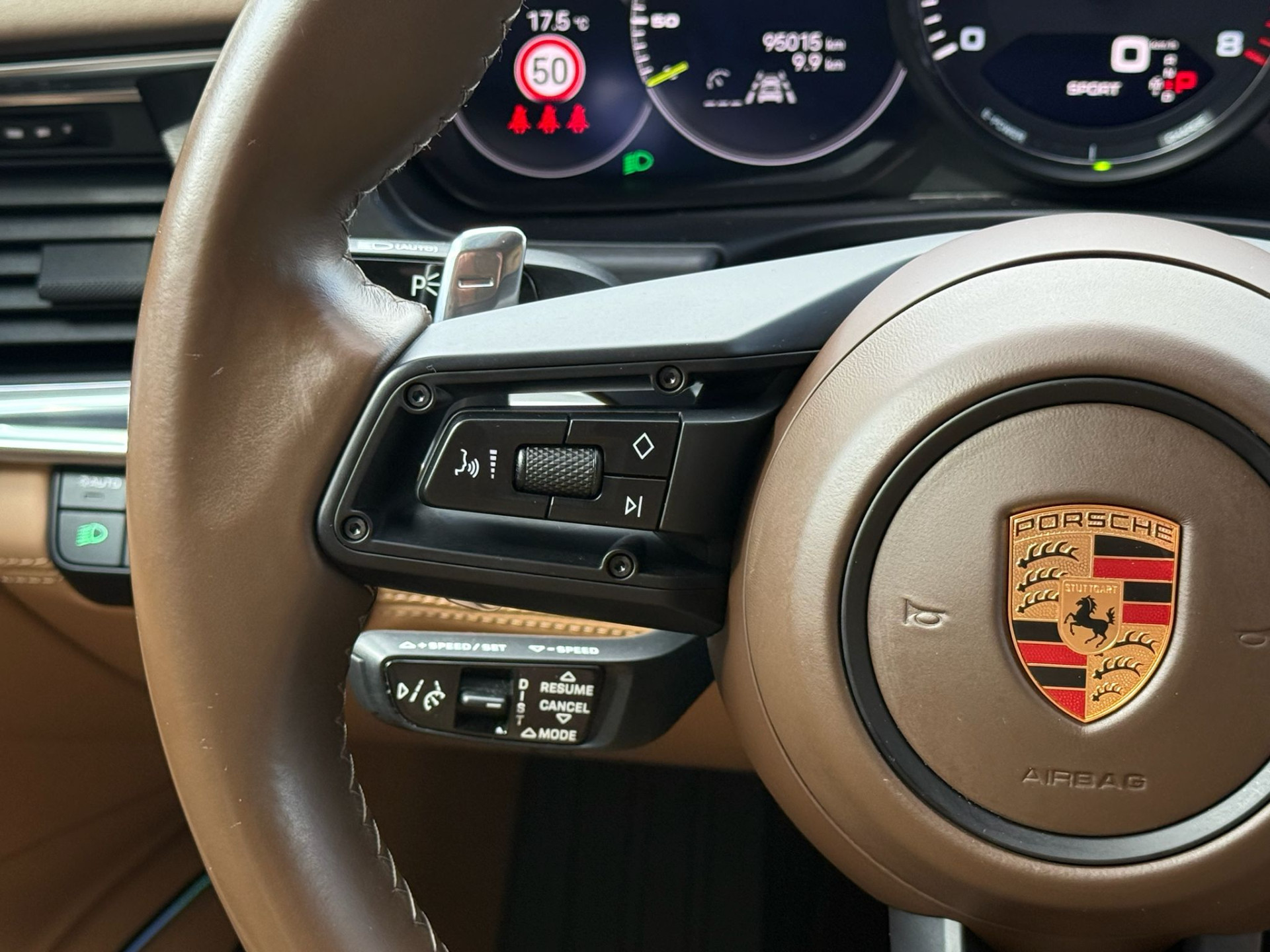 Foto van Porsche Panamera 4 E-hybrid