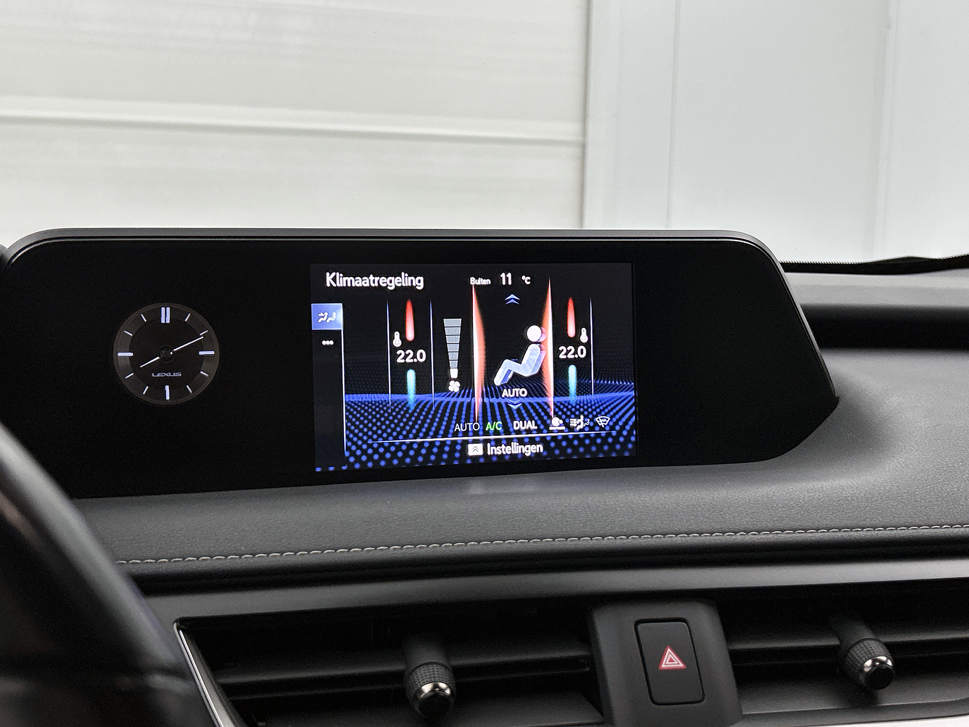 Foto van Lexus Ux