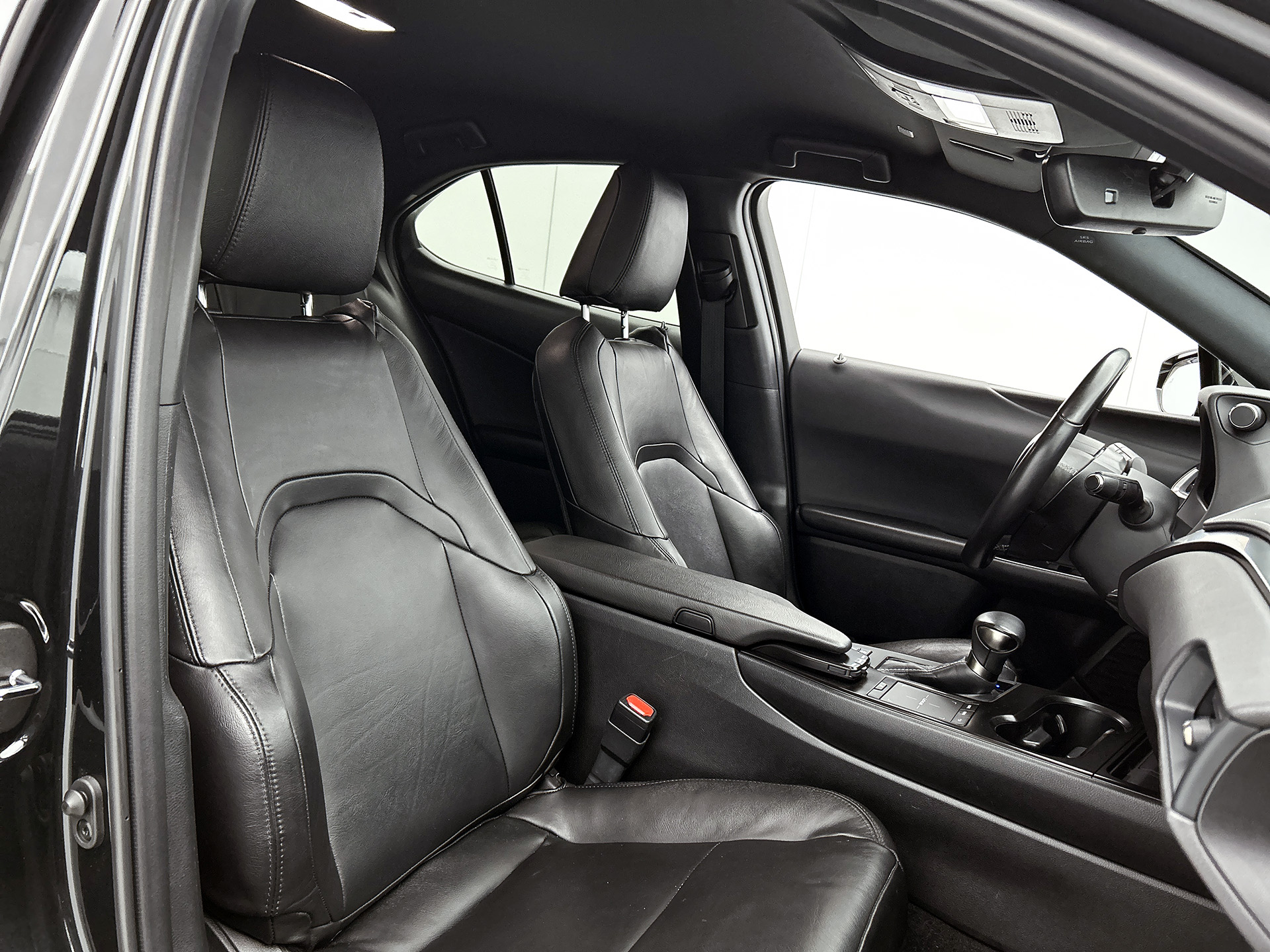 Foto van Lexus Ux