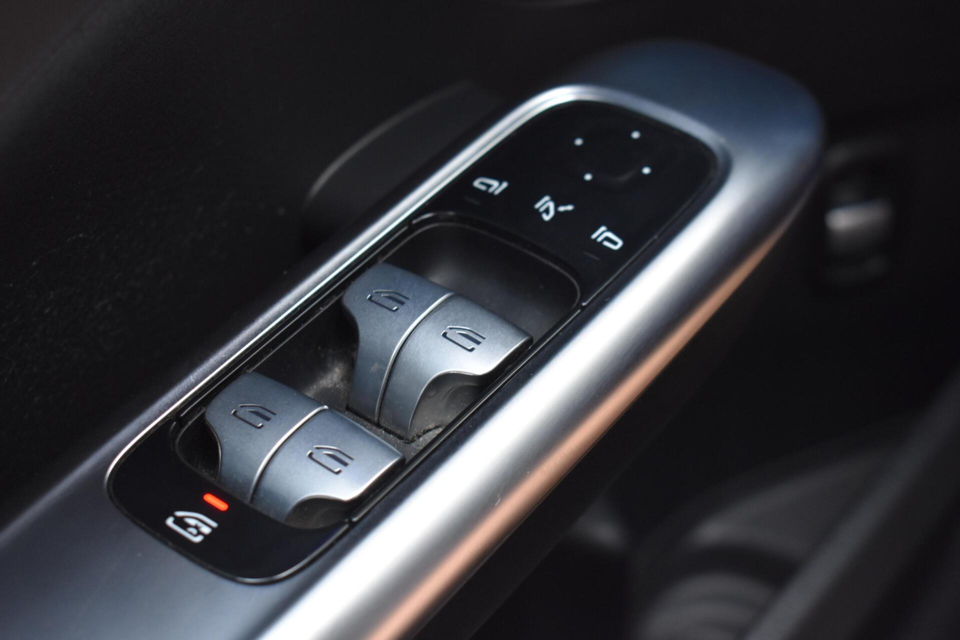 Foto van Mercedes-Benz C 200