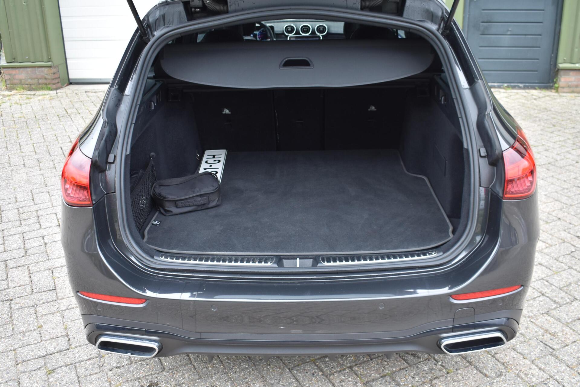 Foto van Mercedes-Benz C 200