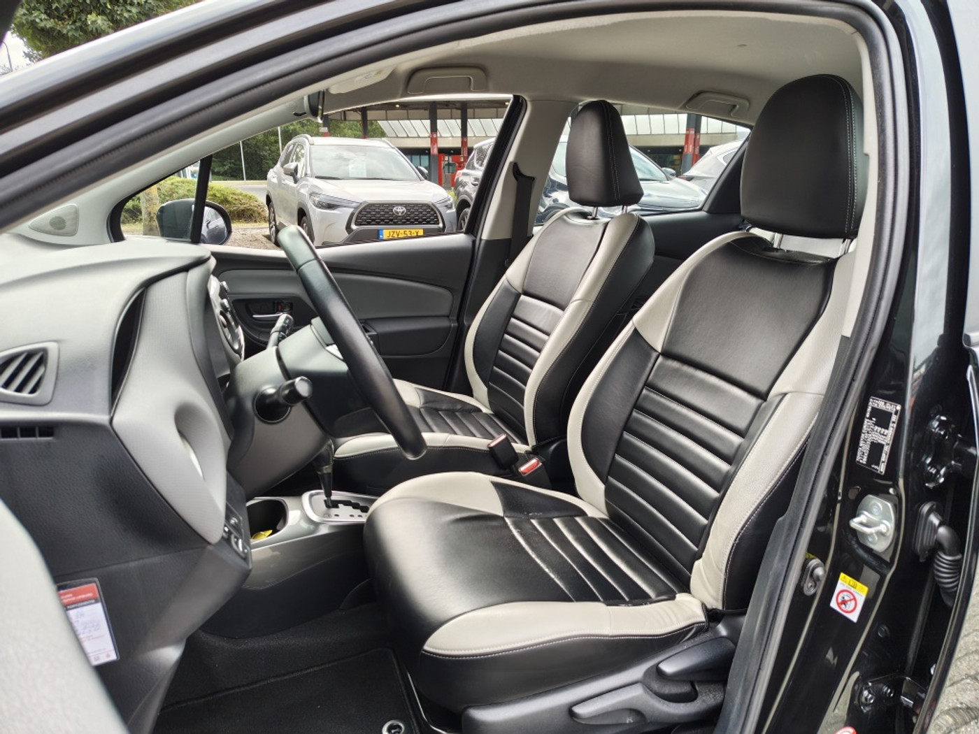Foto van Toyota Toyota Yaris Hybrid