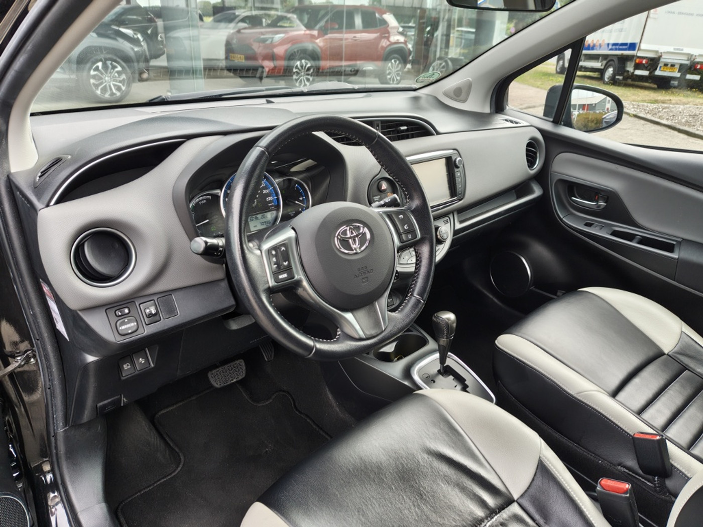 Foto van Toyota Toyota Yaris Hybrid