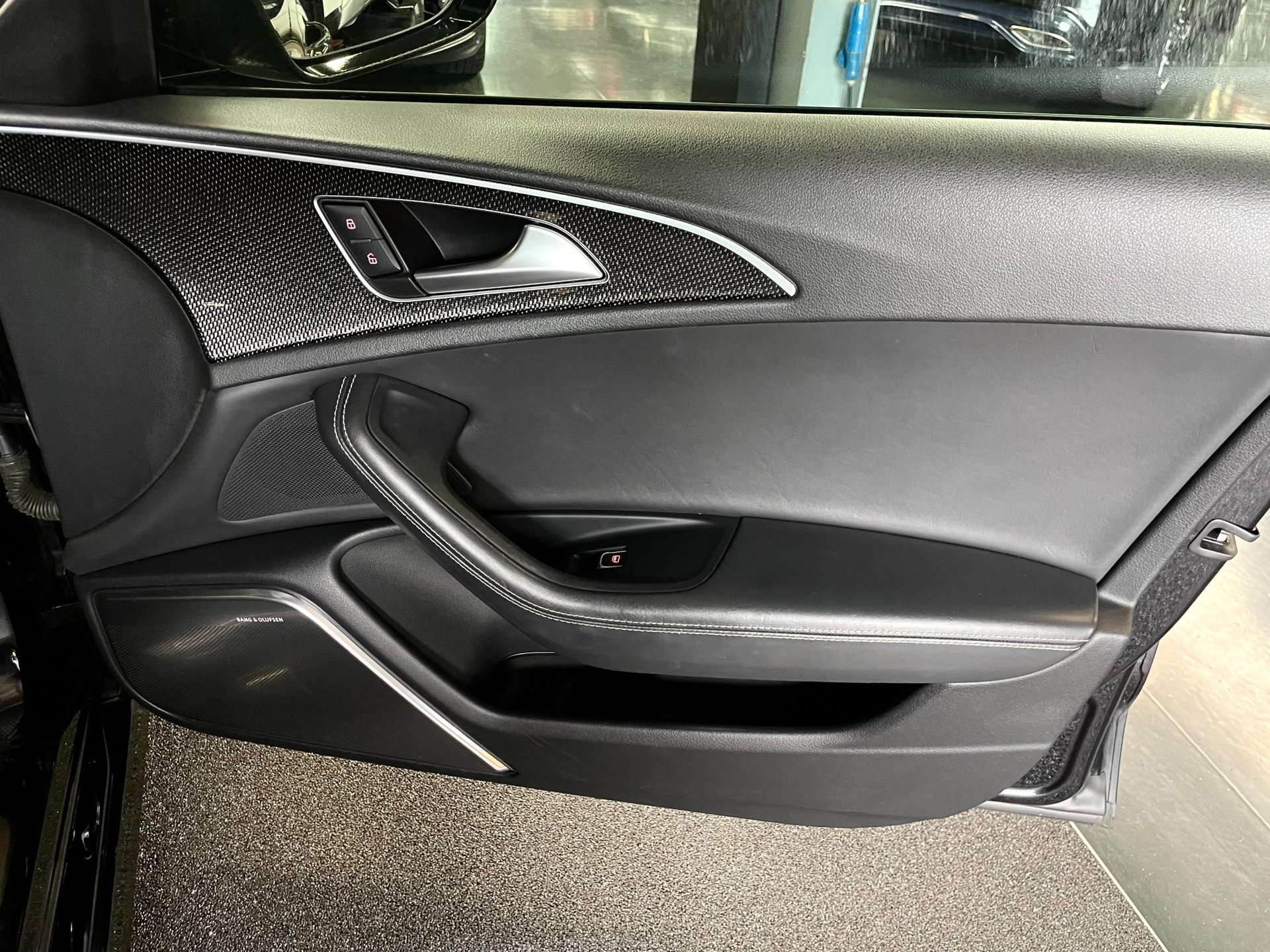 Foto van Audi S6 Limousine