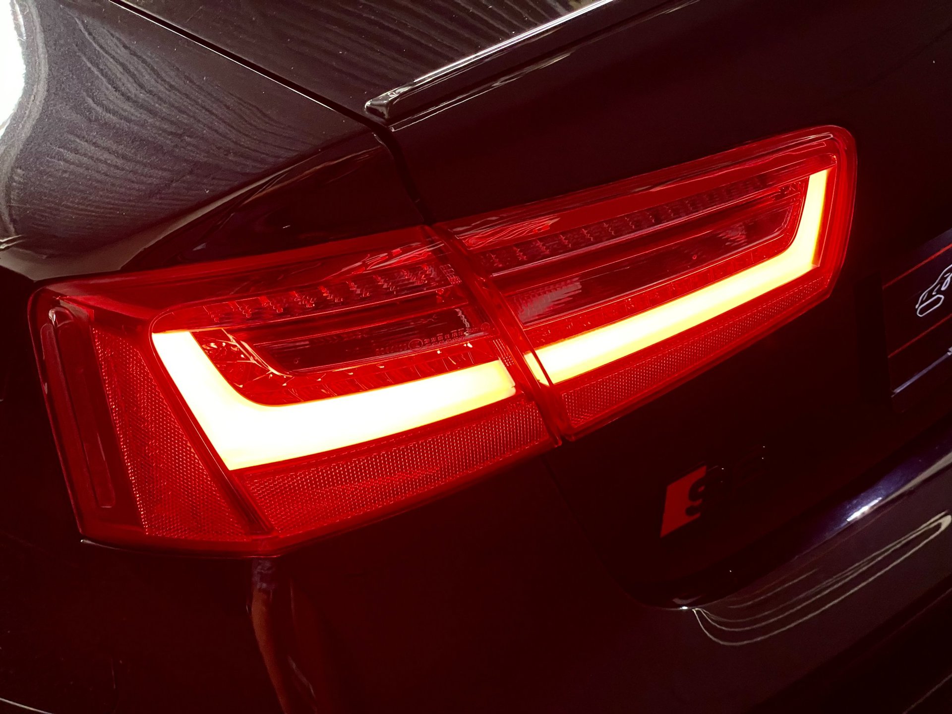 Foto van Audi S6 Limousine