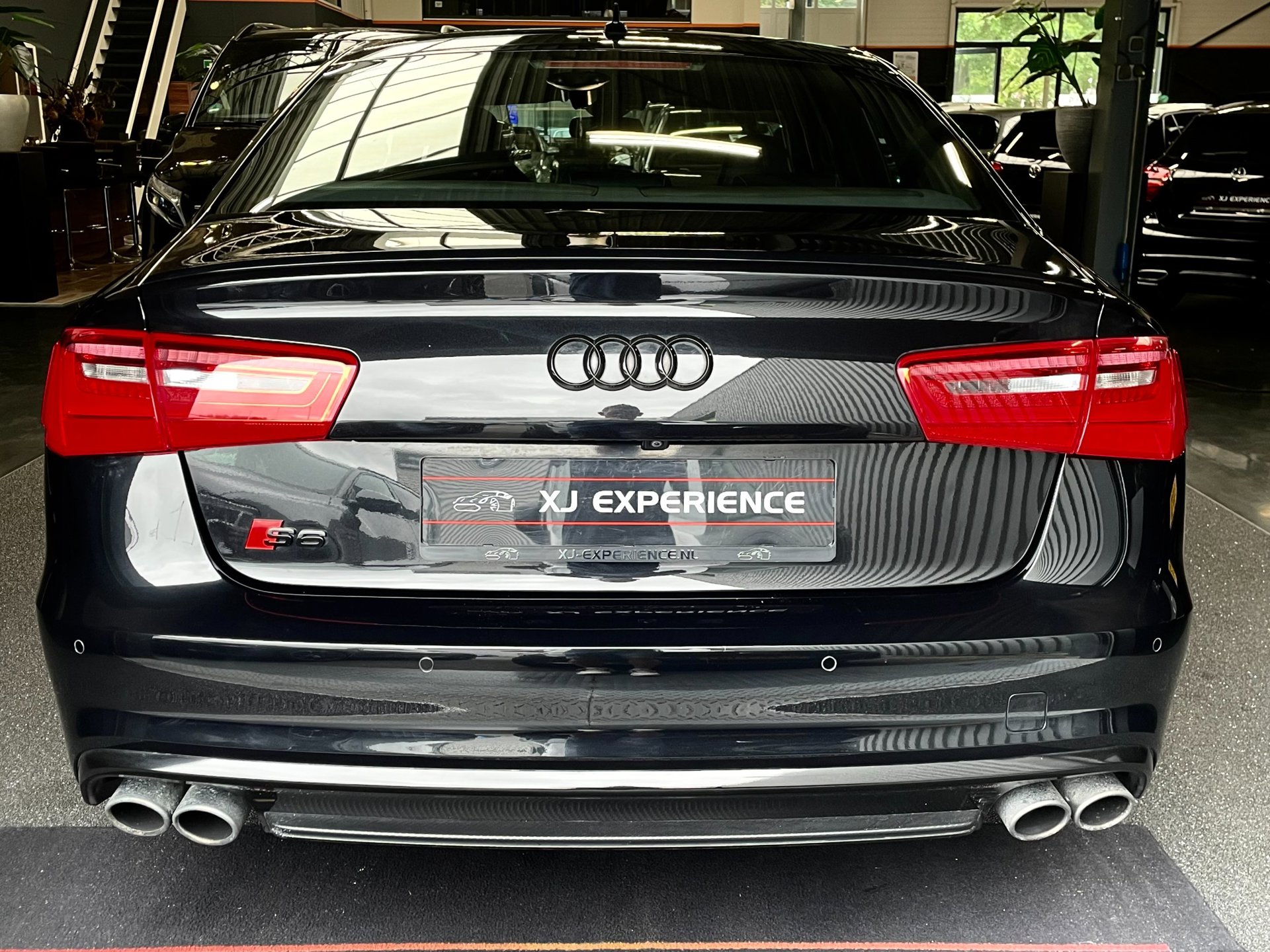 Foto van Audi S6 Limousine