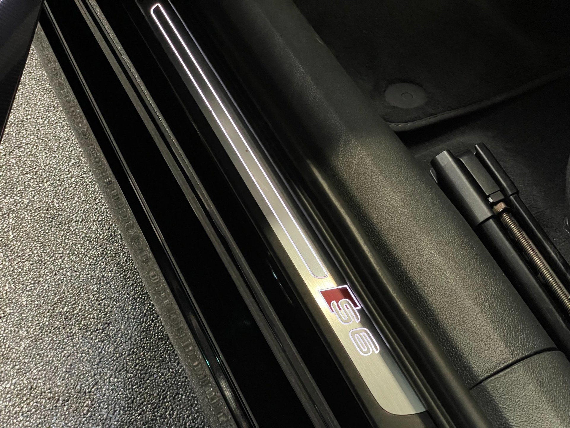Foto van Audi S6 Limousine