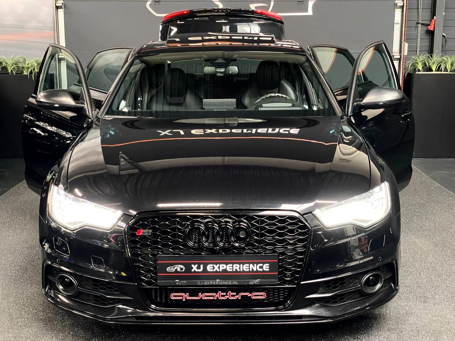 Foto van Audi S6 Limousine