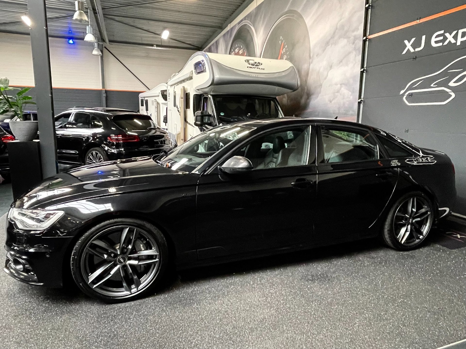 Foto van Audi S6 Limousine