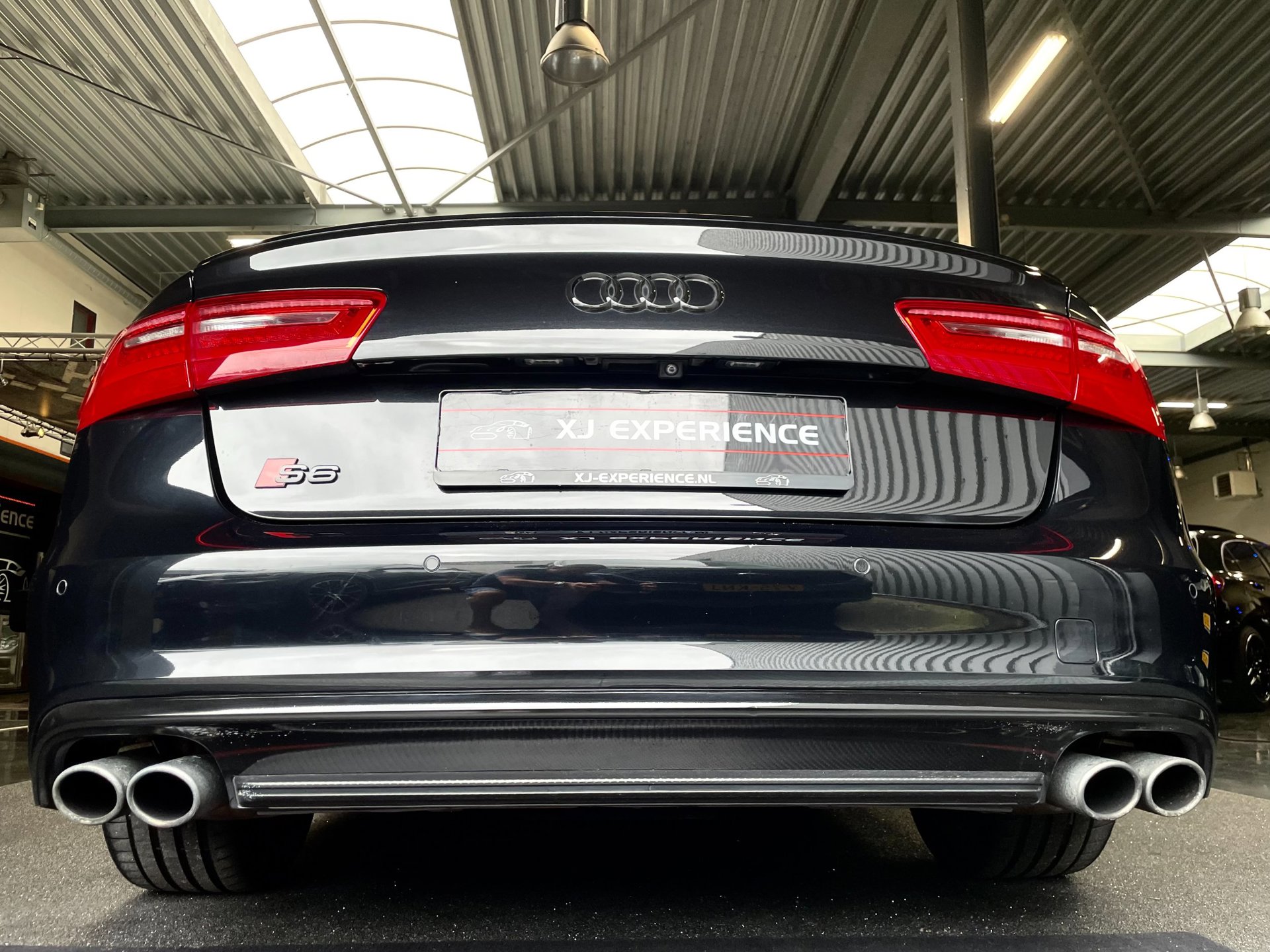 Foto van Audi S6 Limousine