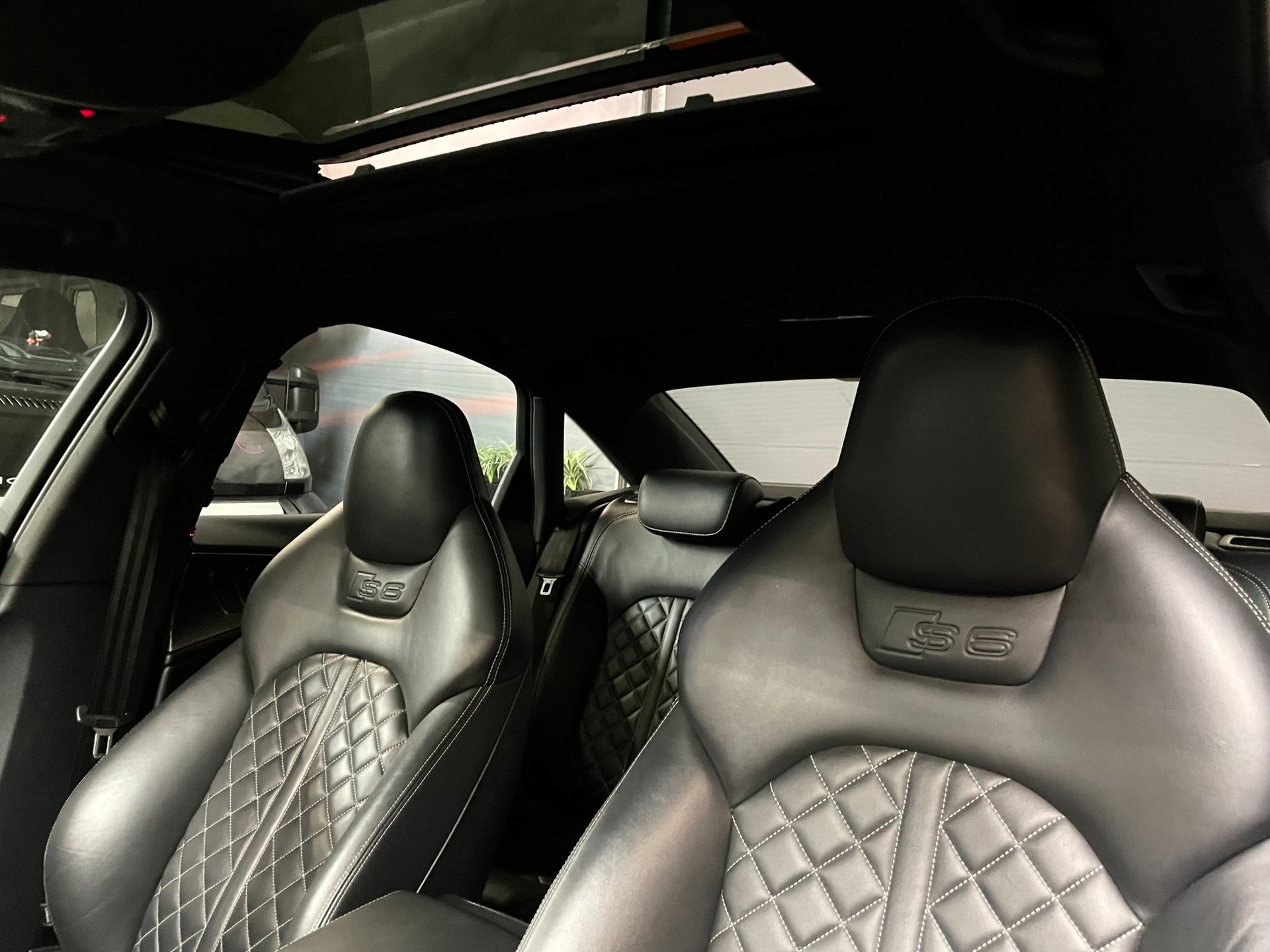 Foto van Audi S6 Limousine