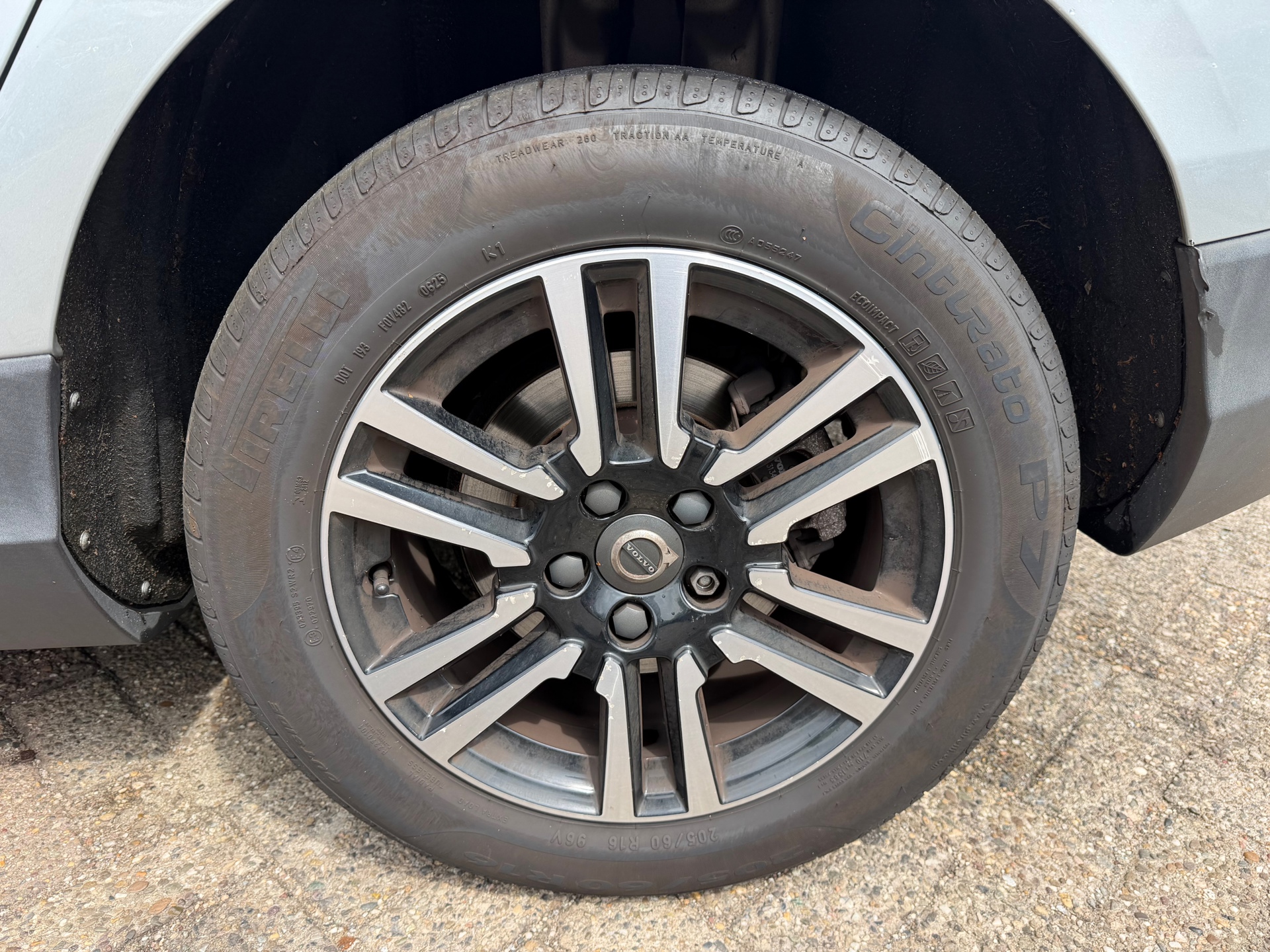 Foto van Volvo V40 Cross Country