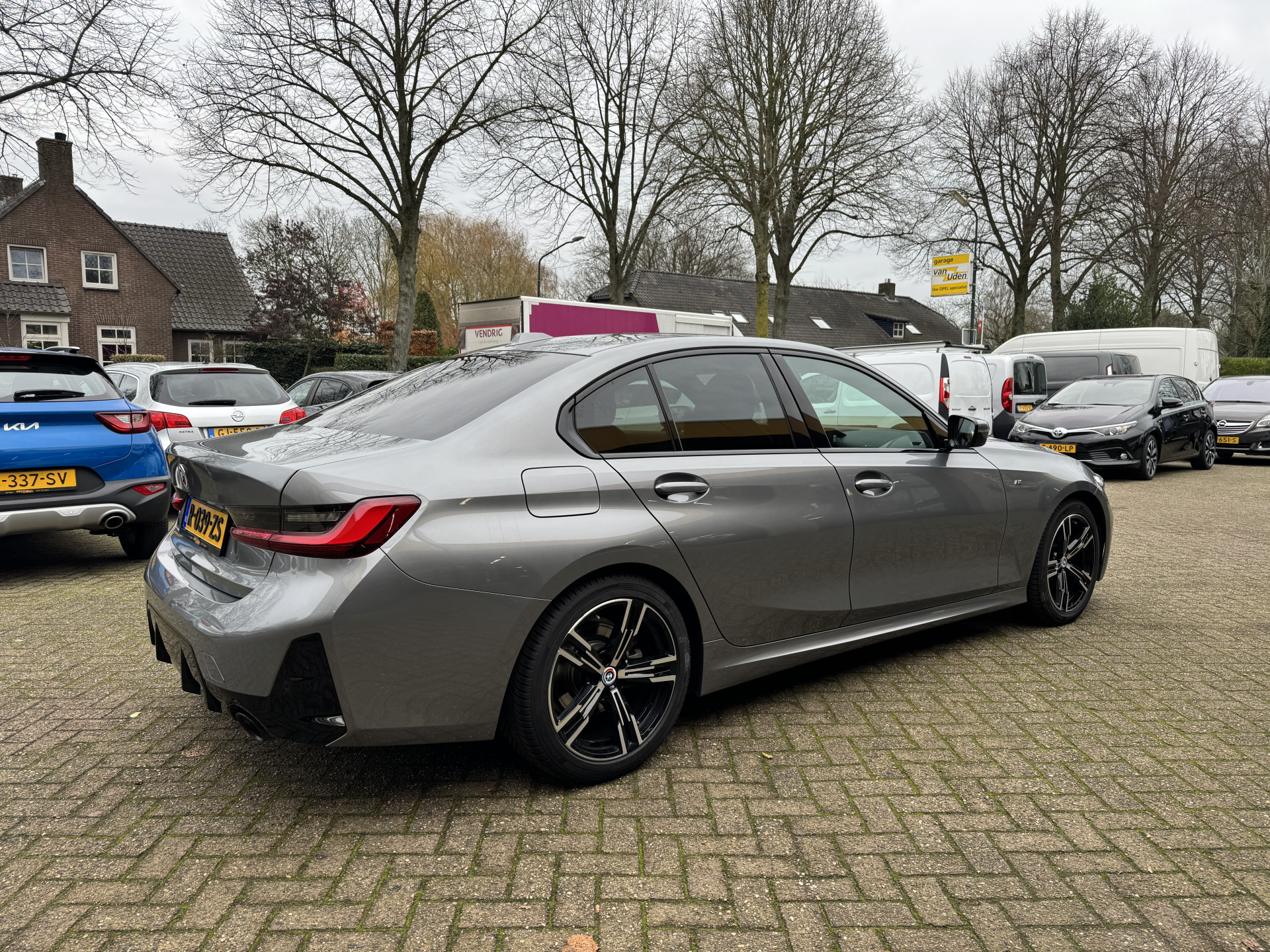 Foto van BMW 318i