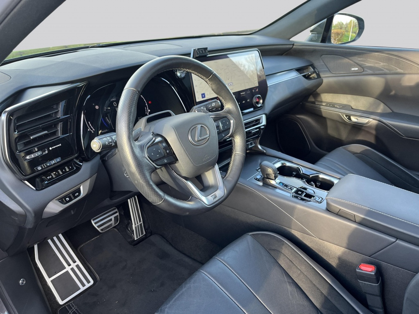 Foto van Lexus Lexus Rx500h