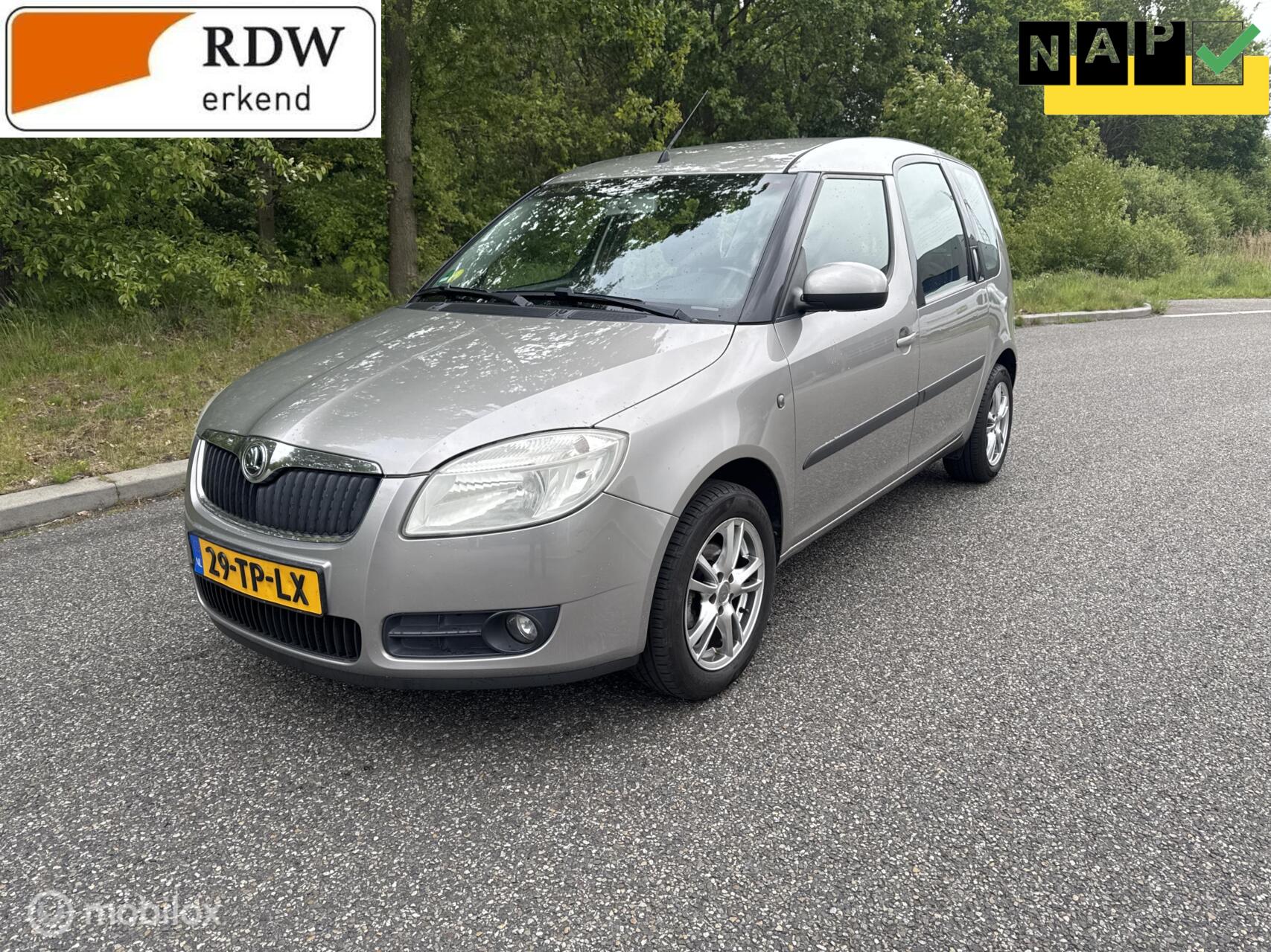 Skoda Roomster 1.4-16V Comfort climate en cruise control 2006 - voorkant