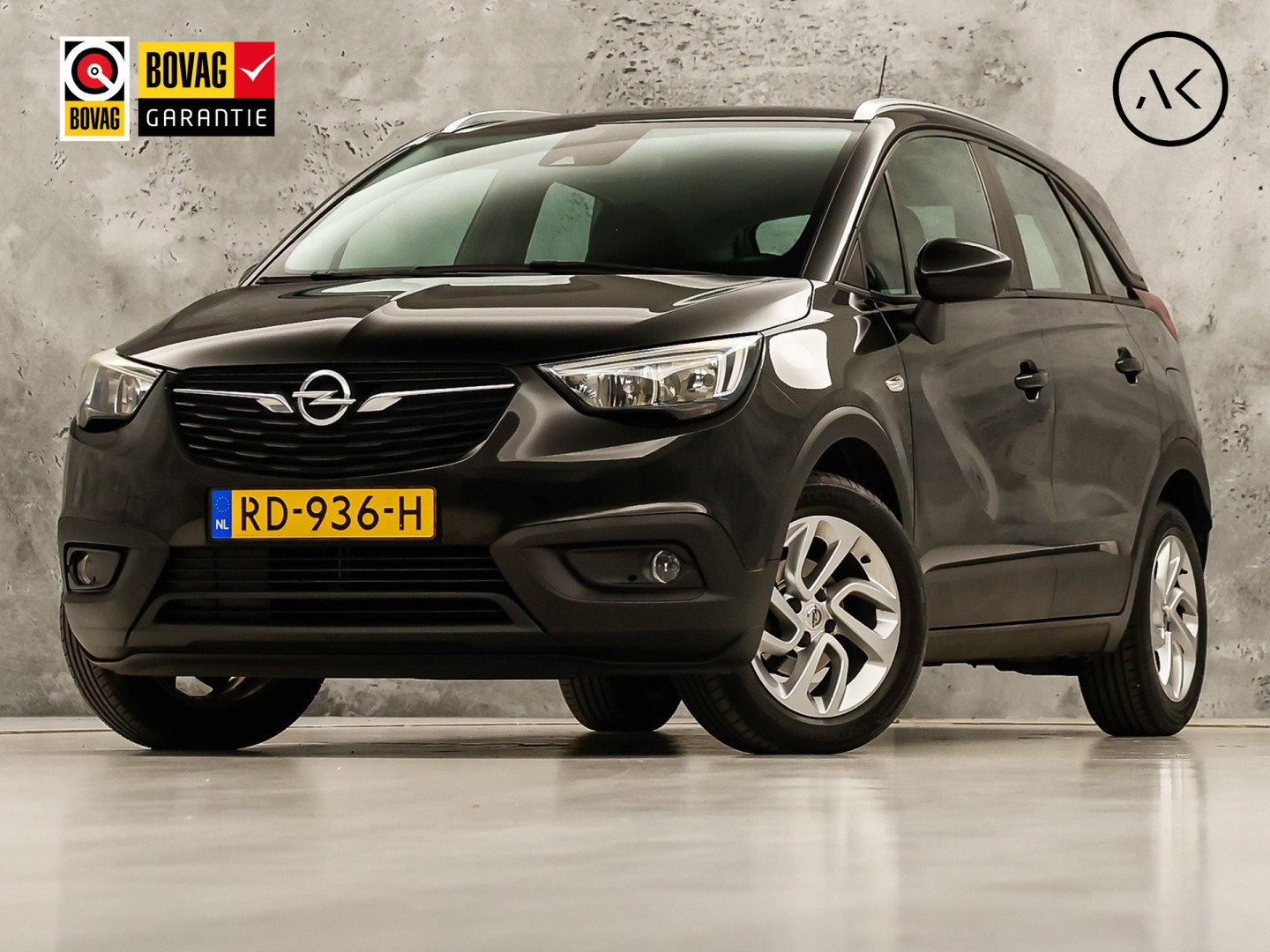 Opel Crossland X 1.2 Sport 2017 - voorkant