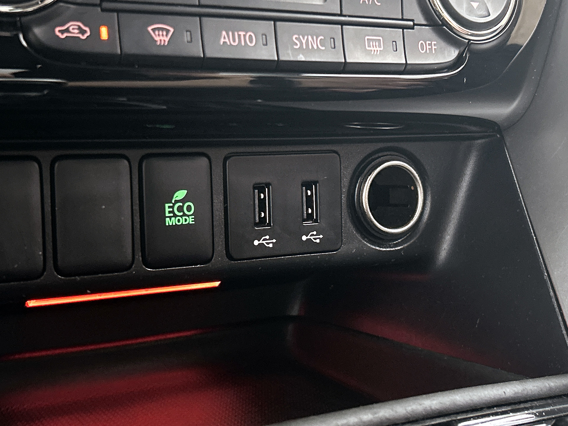 Foto van Mitsubishi Mitsubishi Eclipse Cross