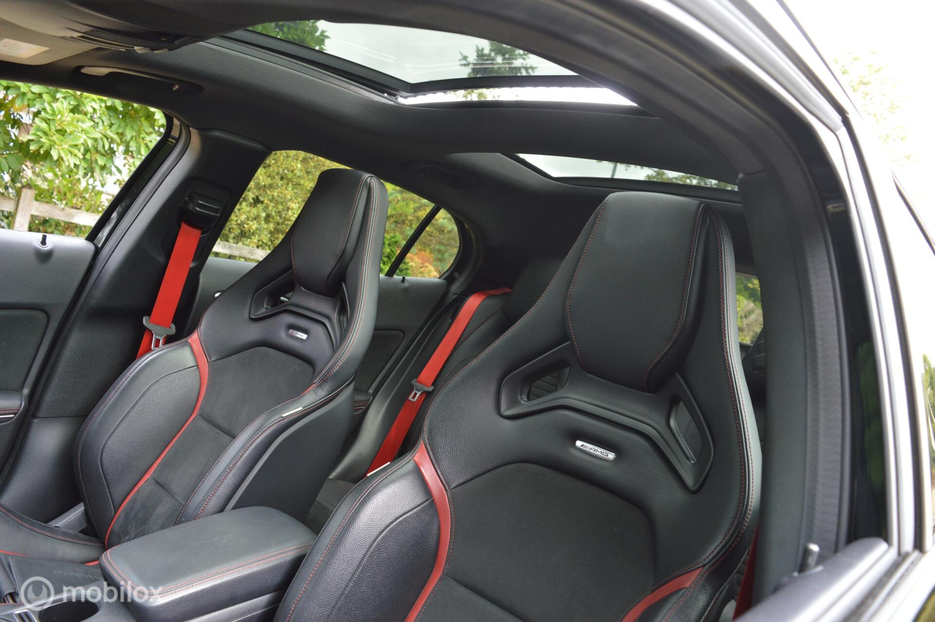 Foto van Mercedes-Benz Gla 45 AMG 4Matic