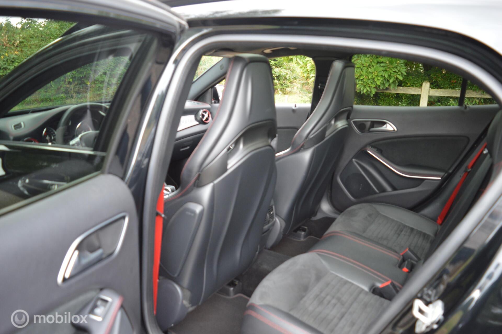 Foto van Mercedes-Benz Gla 45 AMG 4Matic