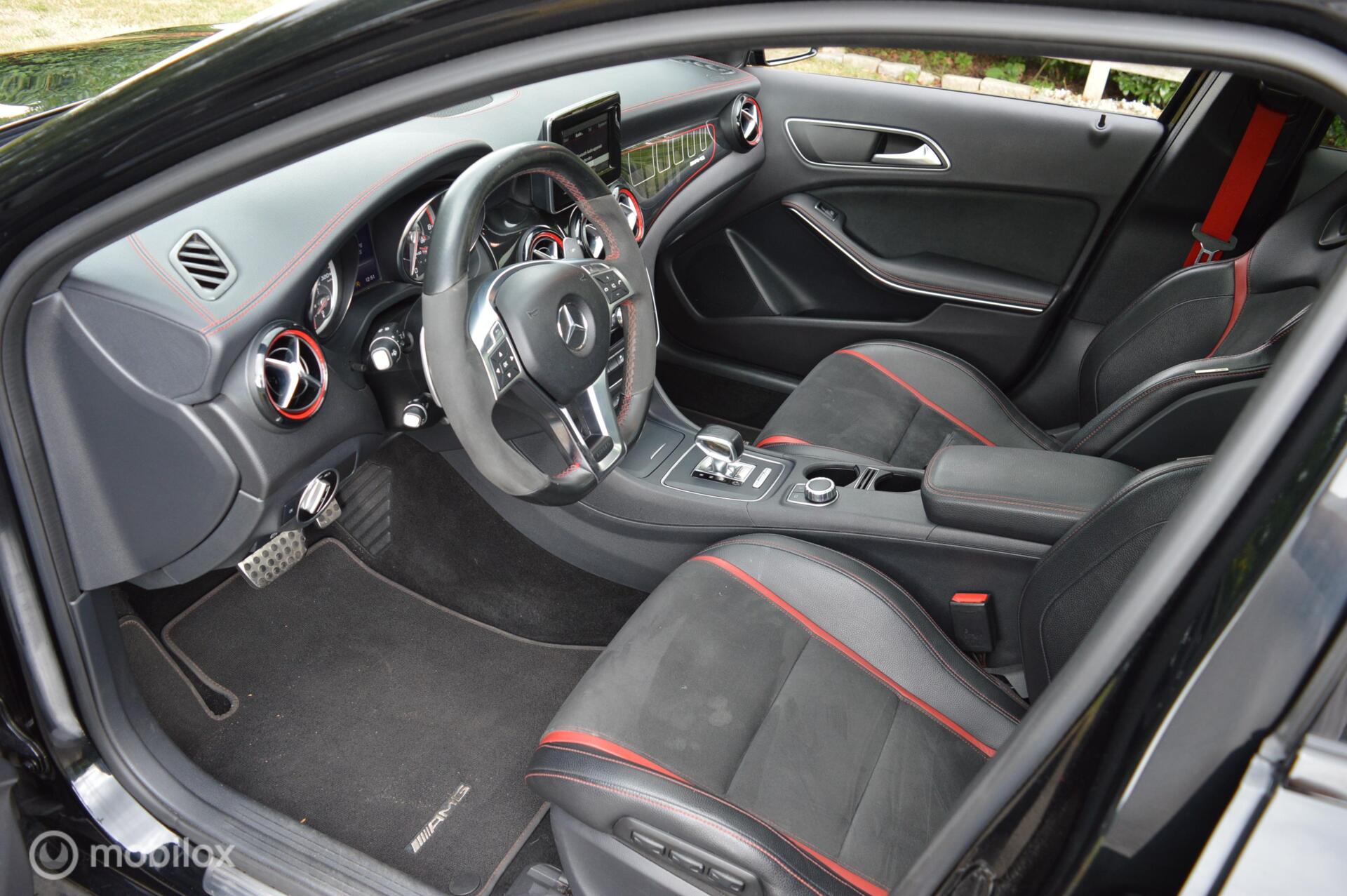 Foto van Mercedes-Benz Gla 45 AMG 4Matic