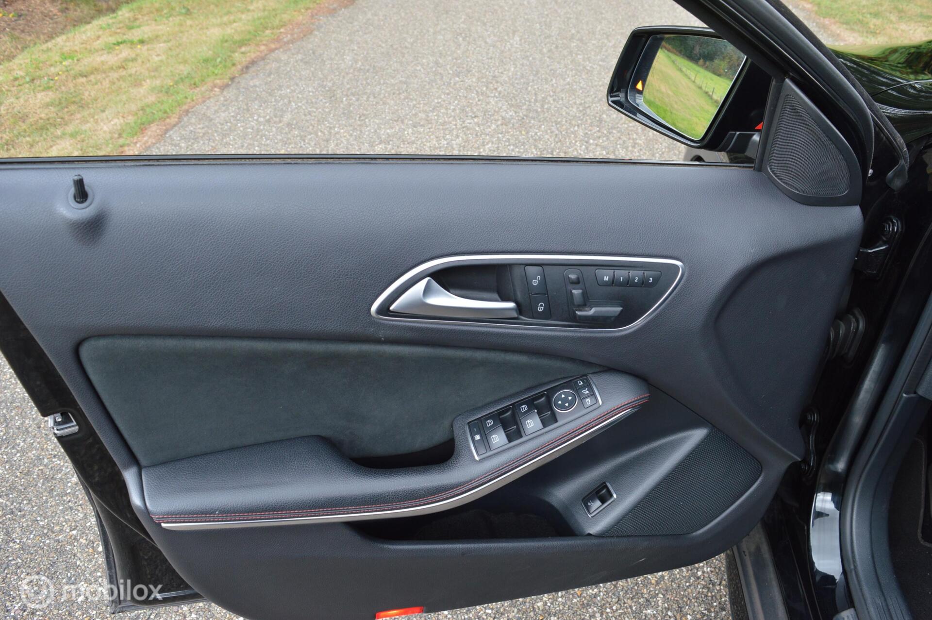 Foto van Mercedes-Benz Gla 45 AMG 4Matic