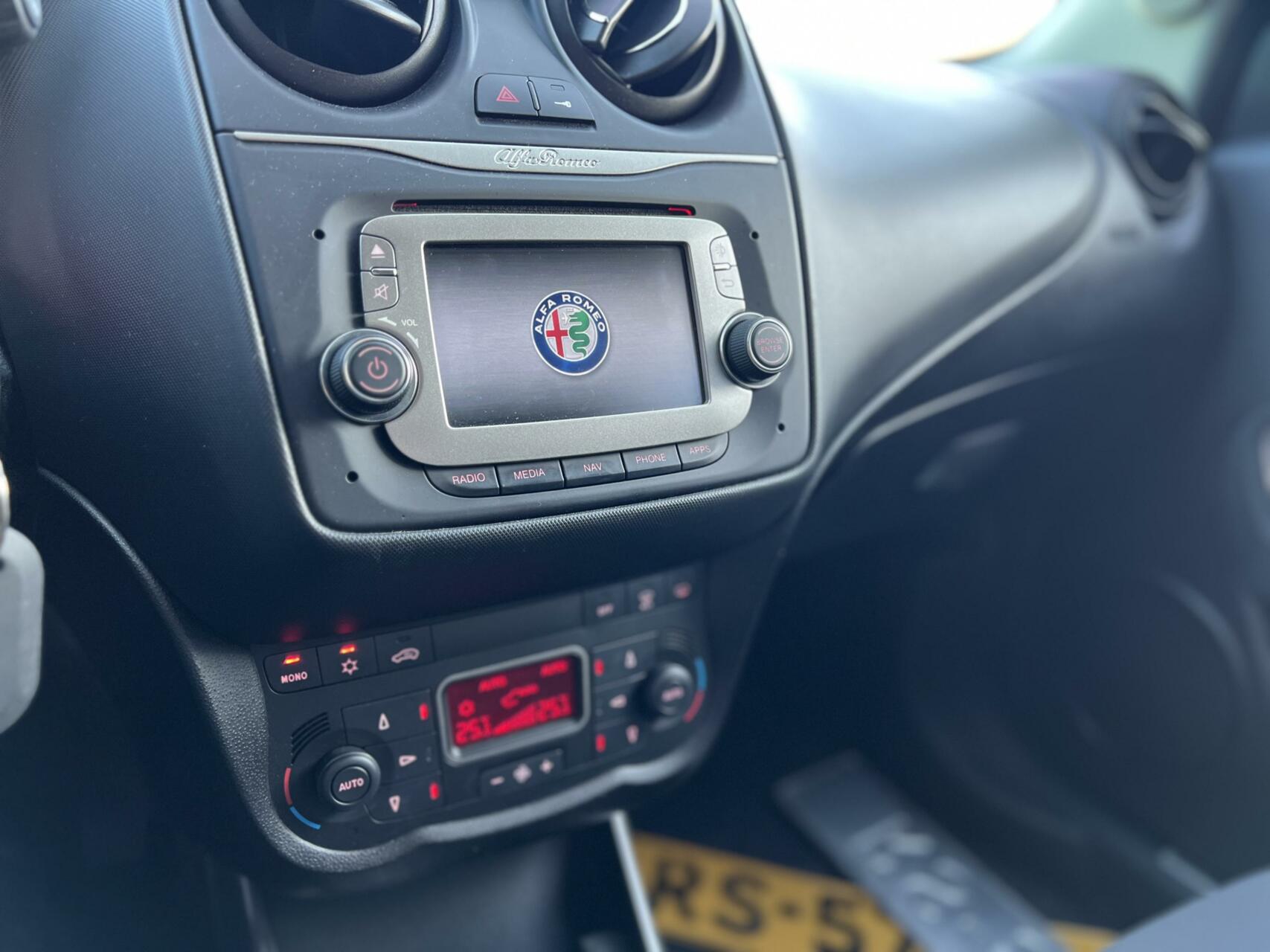 Foto van Alfa Romeo Mito